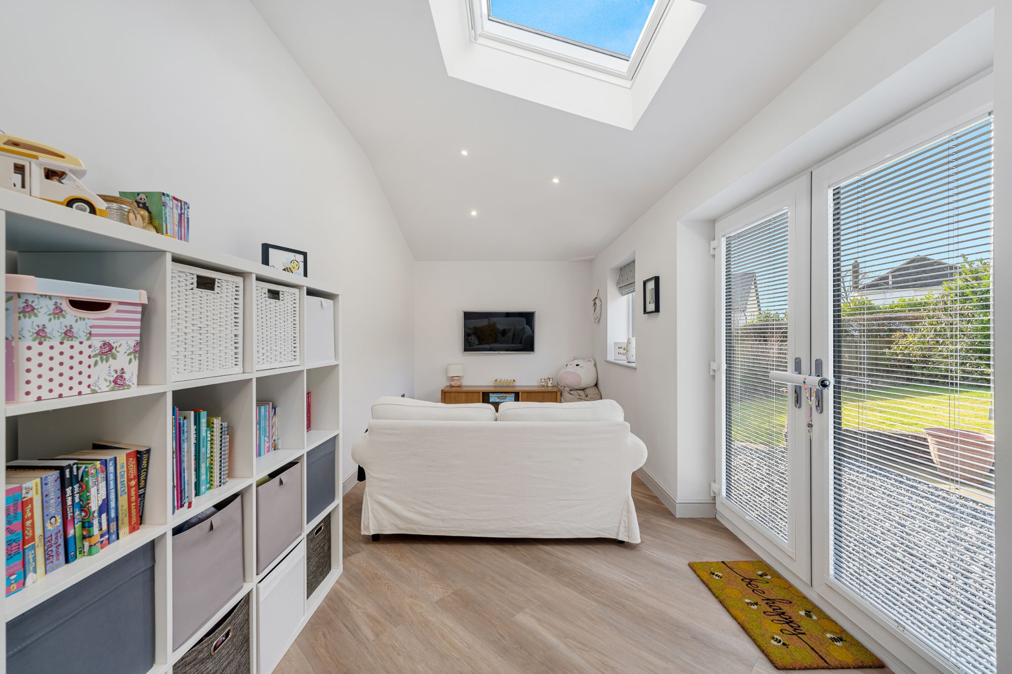 4 bedroom detached house For Sale in Bolton - Photograph 27.