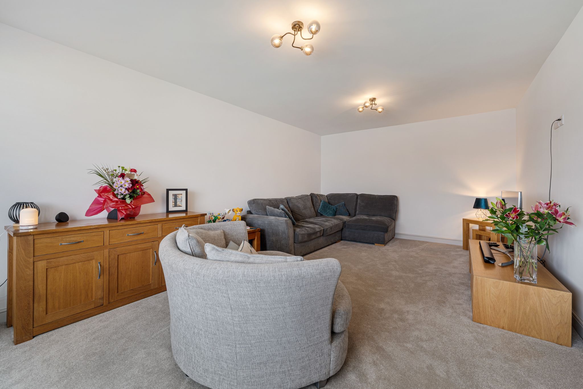 4 bedroom detached house For Sale in Bolton - Photograph 10.
