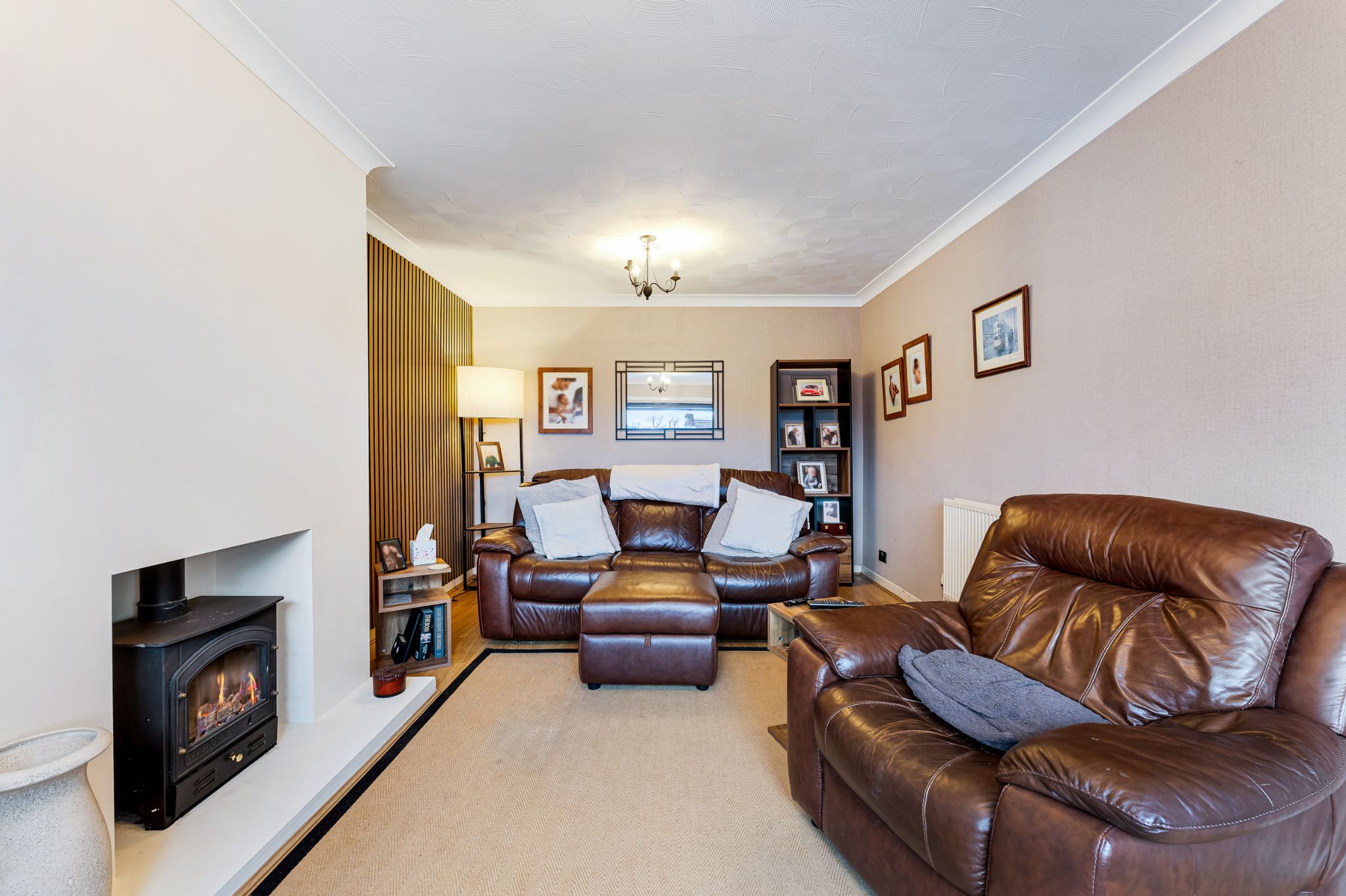 3 bedroom semi-detached house Sale Agreed in Bolton - Photograph 9.
