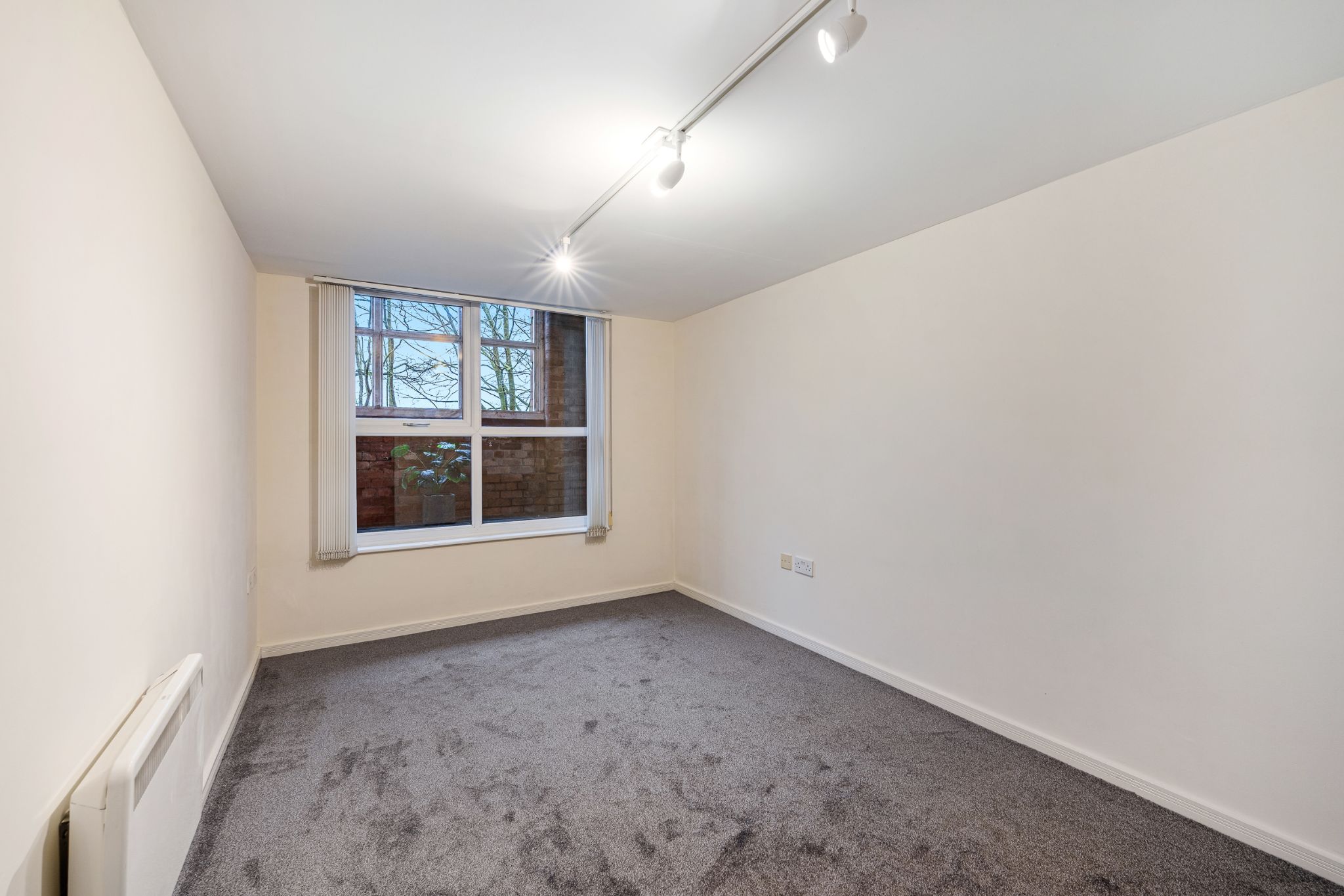 2 bedroom apartment flat/apartment Sale Agreed in Bolton - Photograph 14.