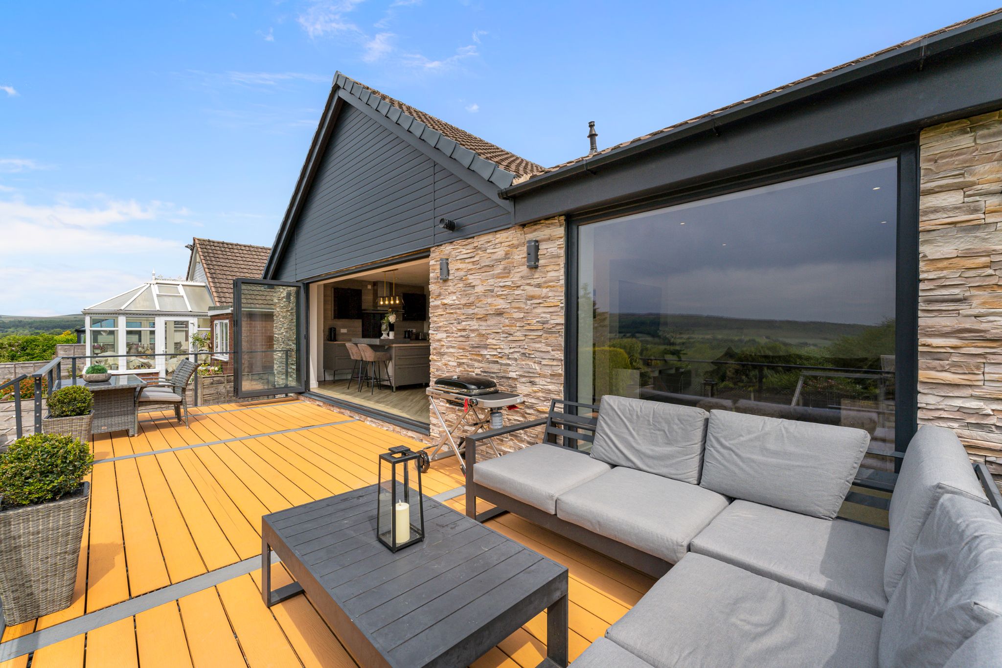 3 bedroom detached bungalow Sale Agreed in Bolton - Photograph 46.
