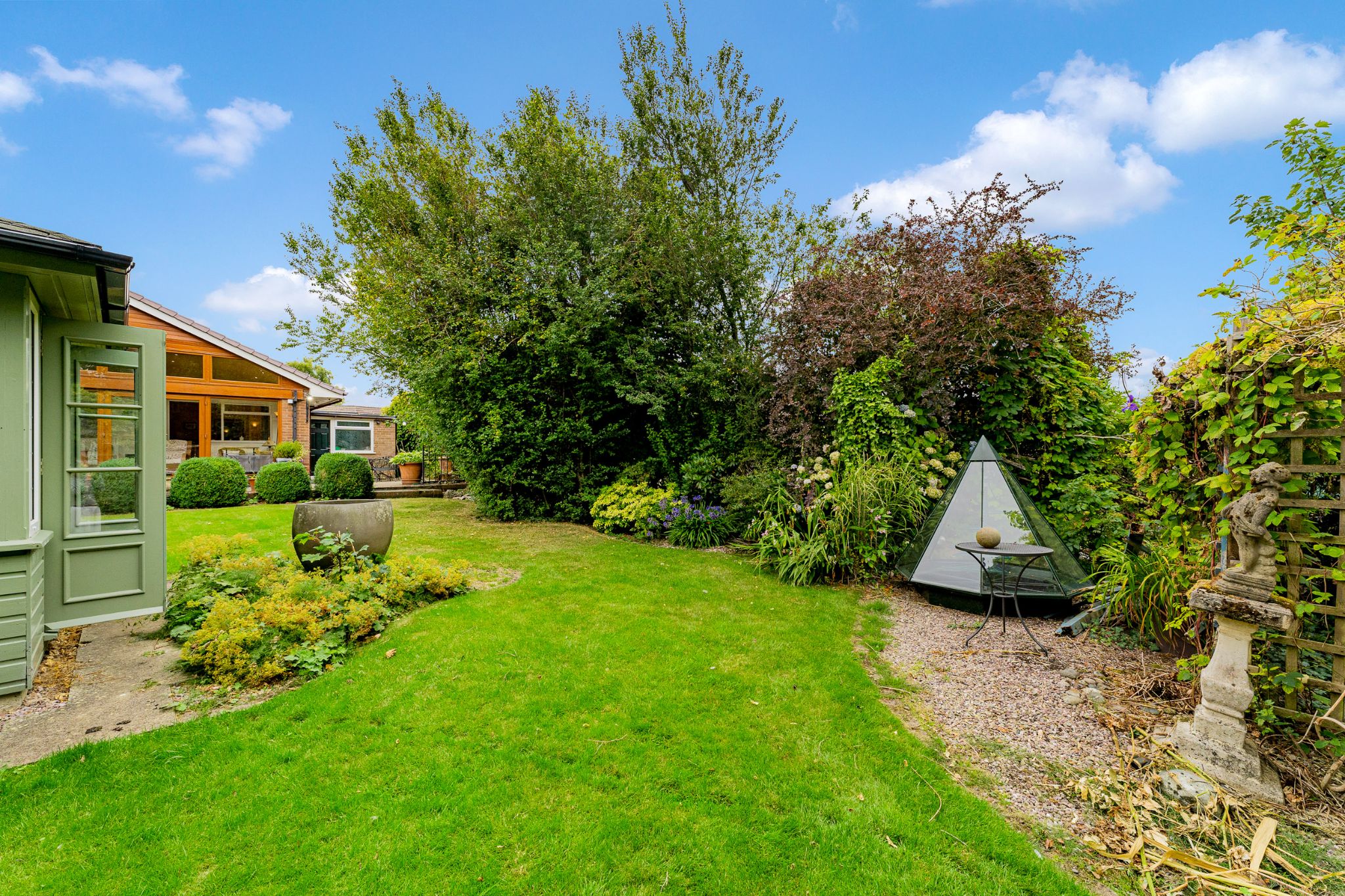 3 bedroom detached bungalow Sale Agreed in Bolton - Photograph 31.