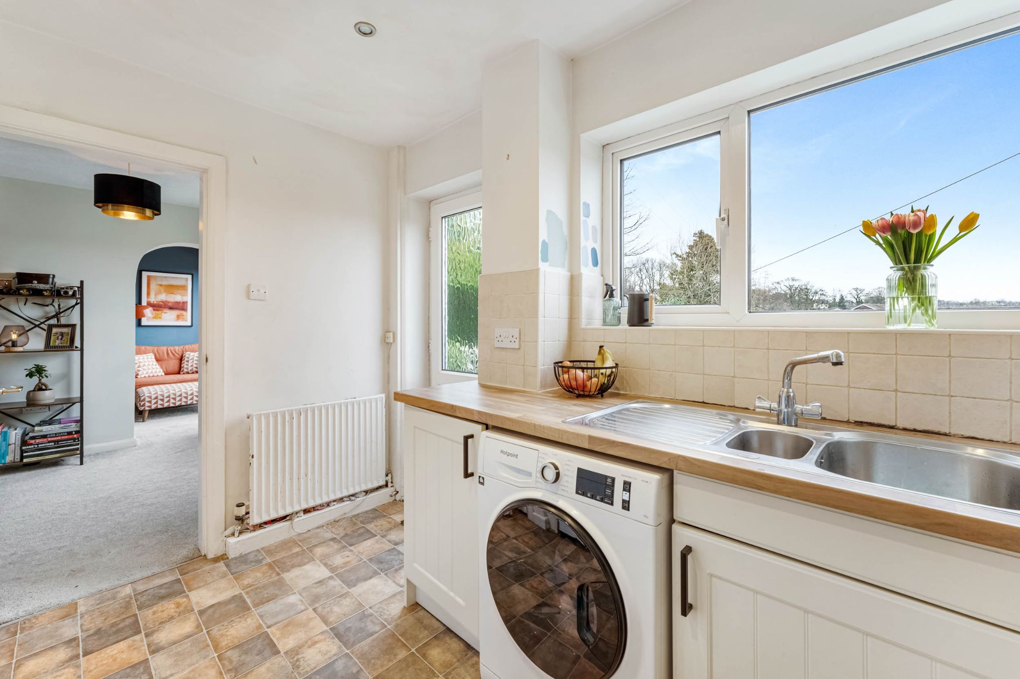 3 bedroom detached house Sale Agreed in Bolton - Photograph 22.