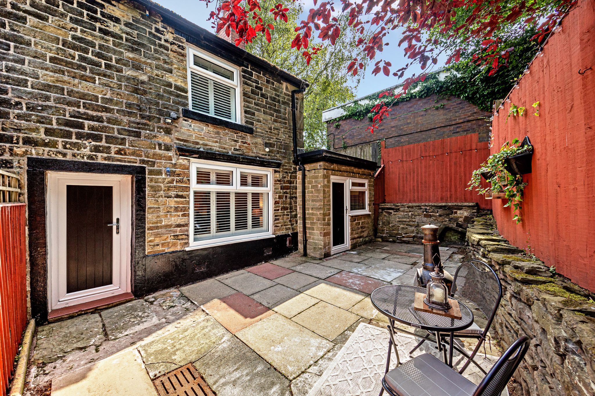 2 bedroom cottage house For Sale in Bolton - Photograph 42.