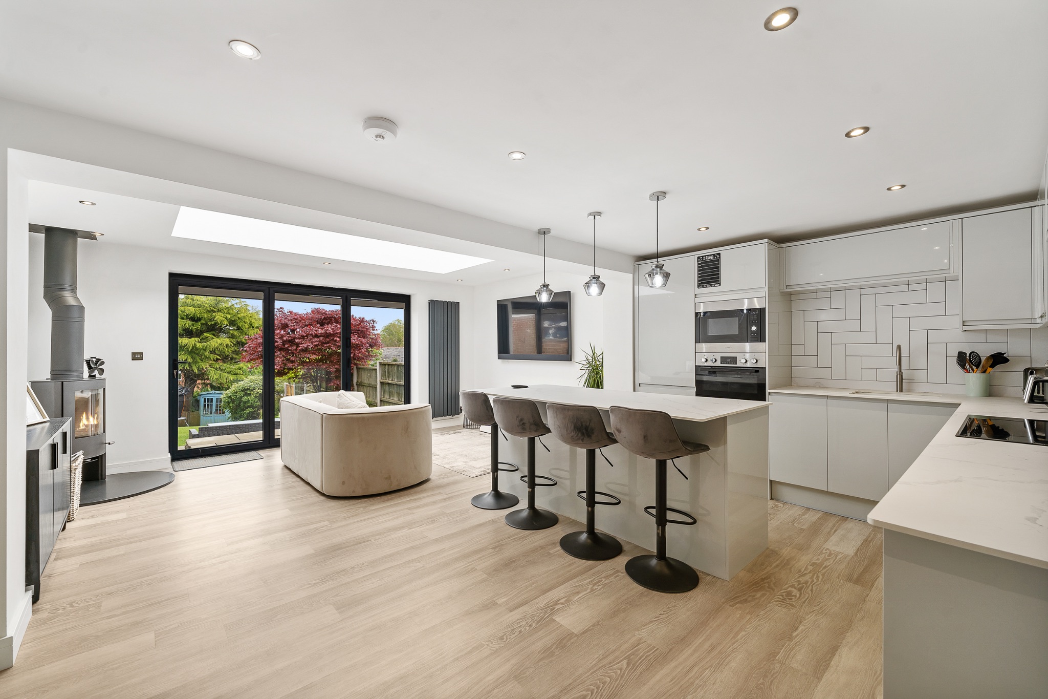 4 bedroom semi-detached house For Sale in Bolton - Photograph 6.