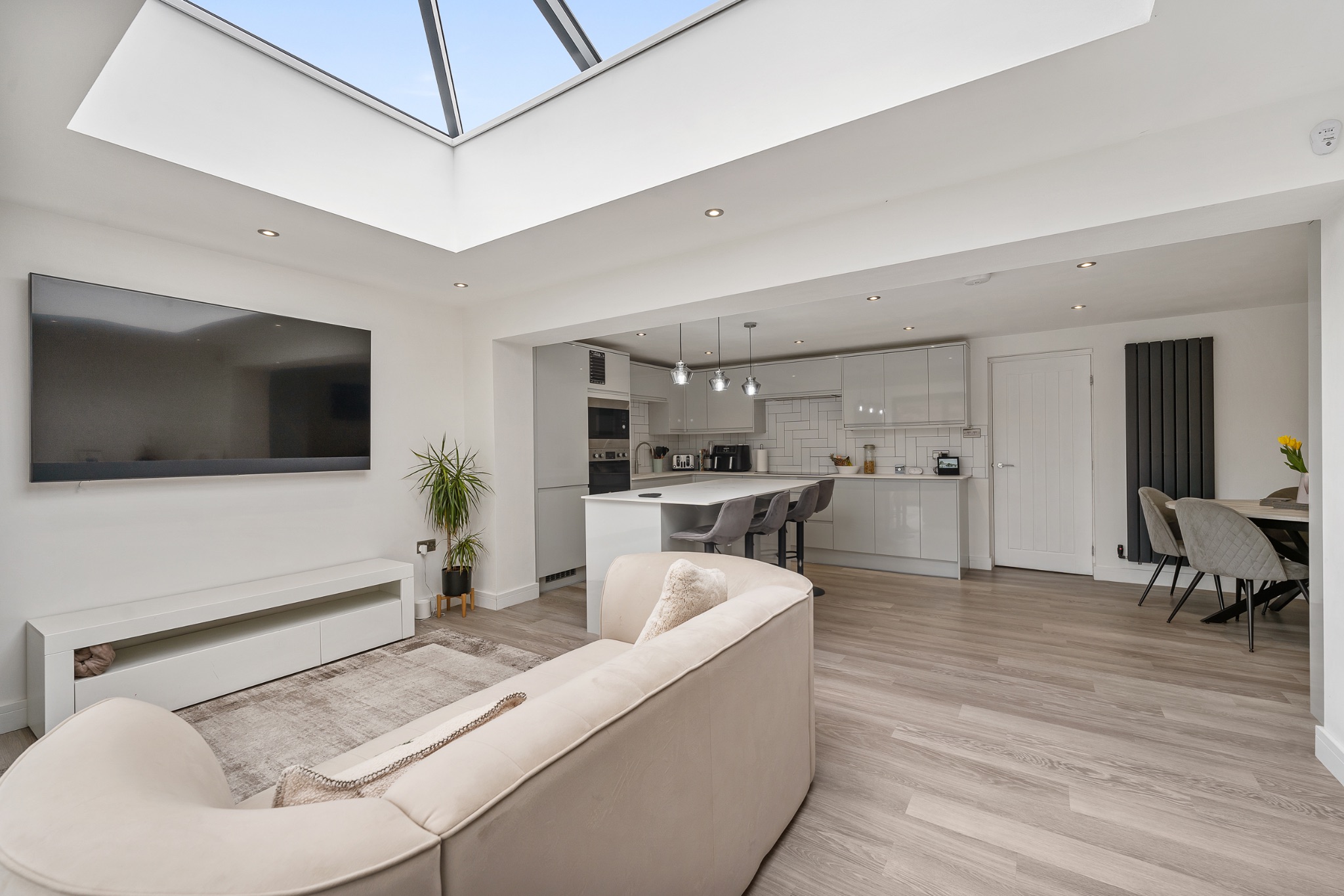 4 bedroom semi-detached house For Sale in Bolton - Photograph 14.