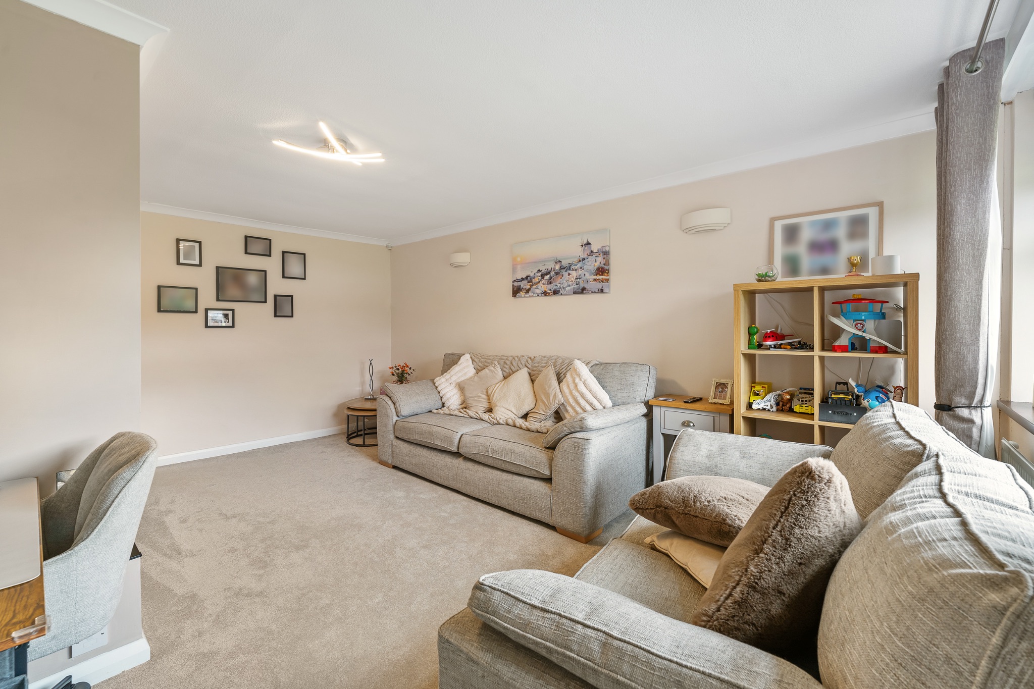 4 bedroom semi-detached house For Sale in Bolton - Photograph 4.