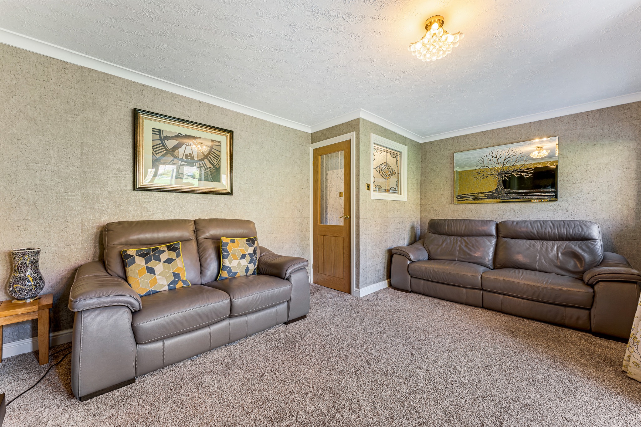 2 bedroom semi-detached bungalow Sale Agreed in Bolton - Photograph 4.