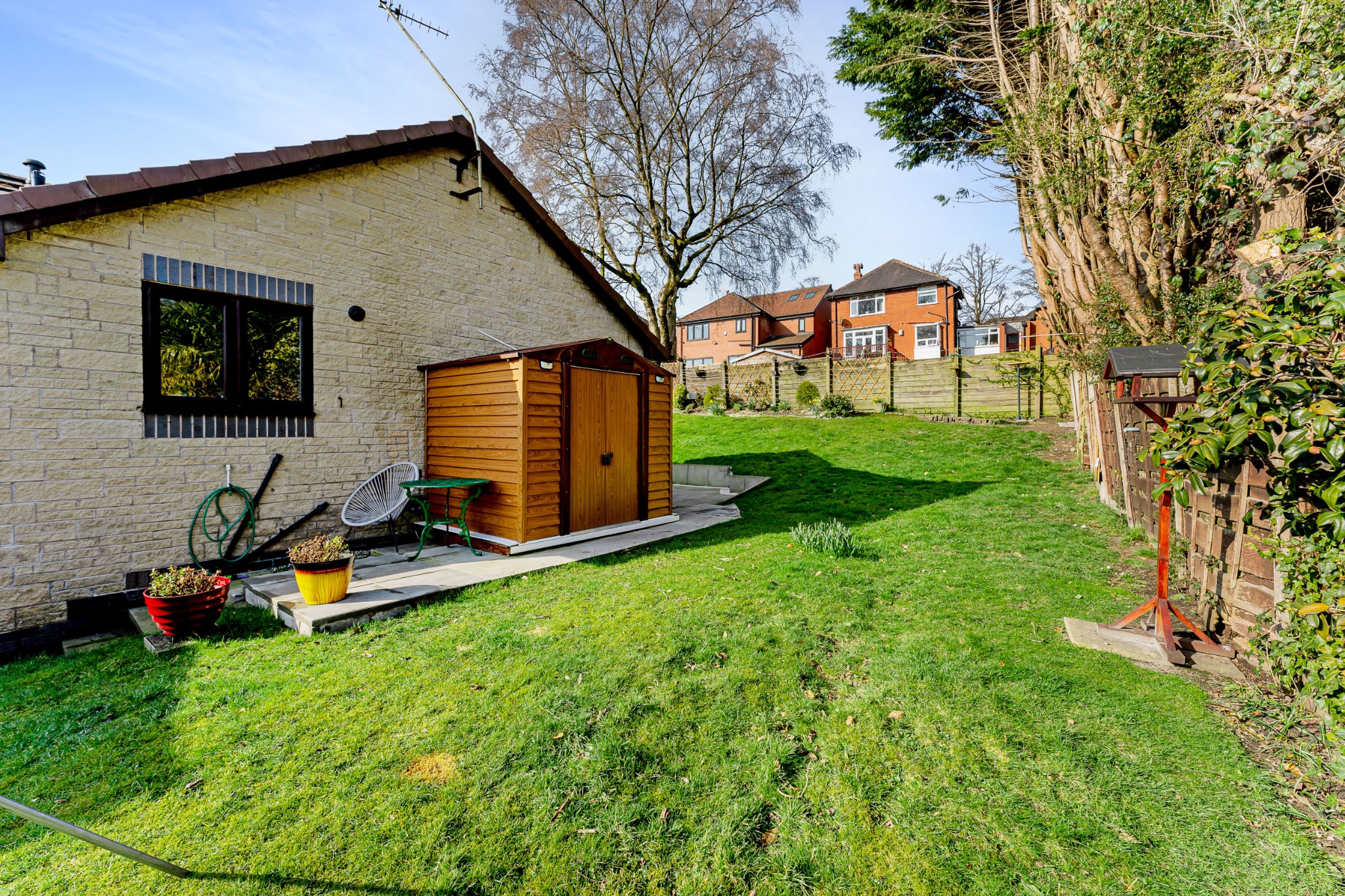 2 bedroom semi-detached bungalow Sale Agreed in Bolton - Photograph 18.