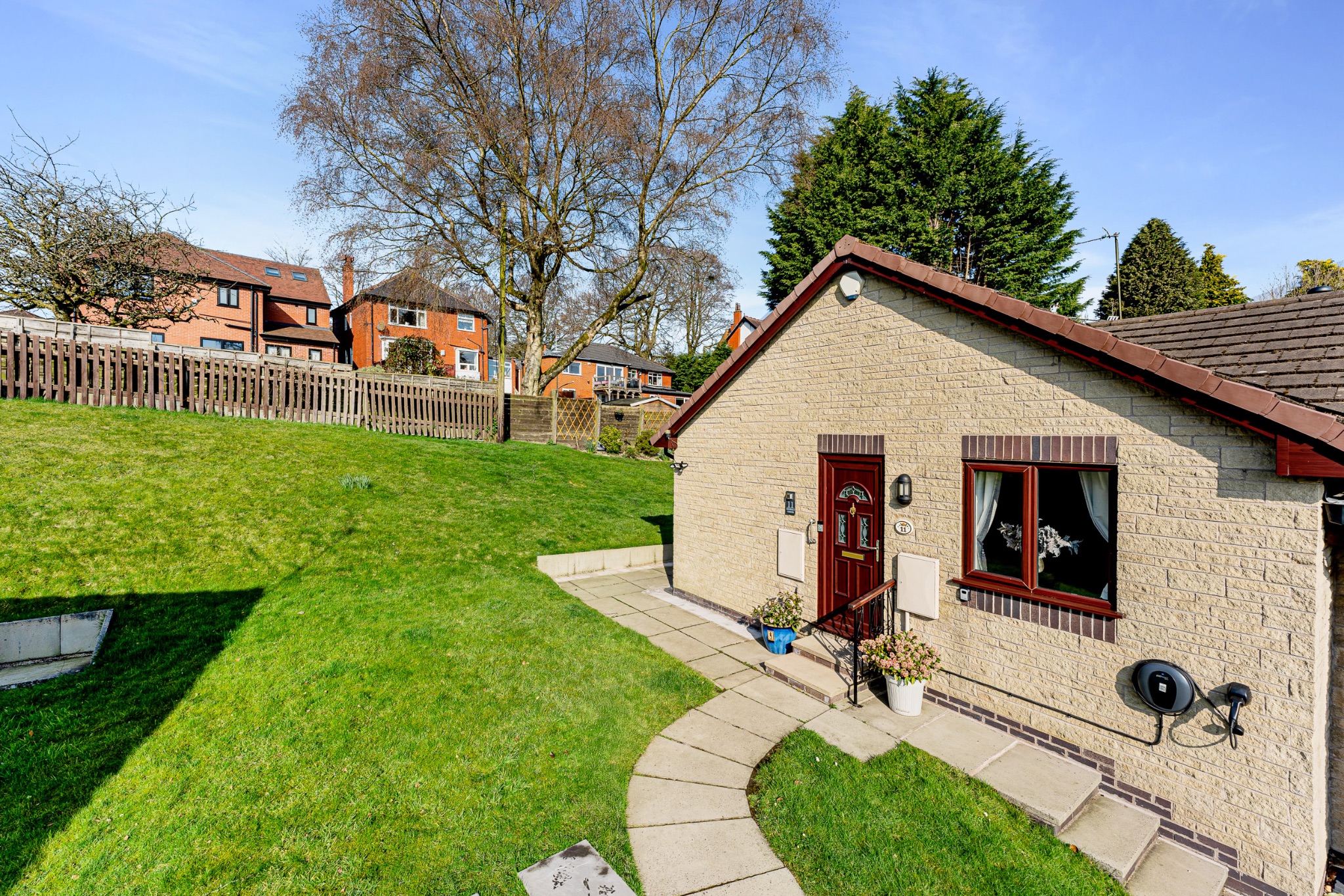 2 bedroom semi-detached bungalow Sale Agreed in Bolton - Photograph 8.