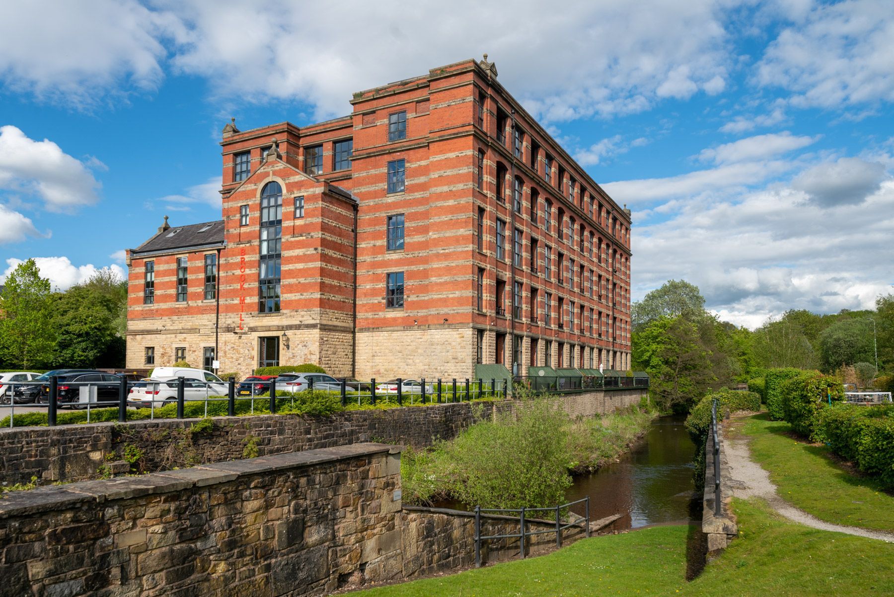 2 bedroom apartment flat/apartment For Sale in Bolton - Photograph 2.