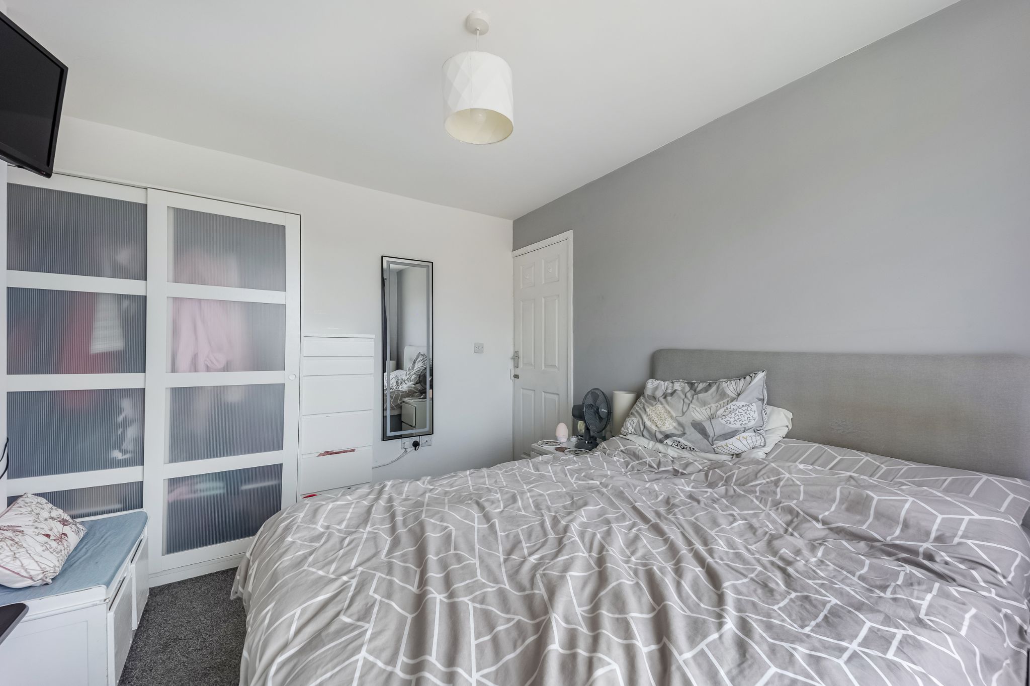 3 bedroom semi-detached house Sale Agreed in Bolton - Photograph 27.