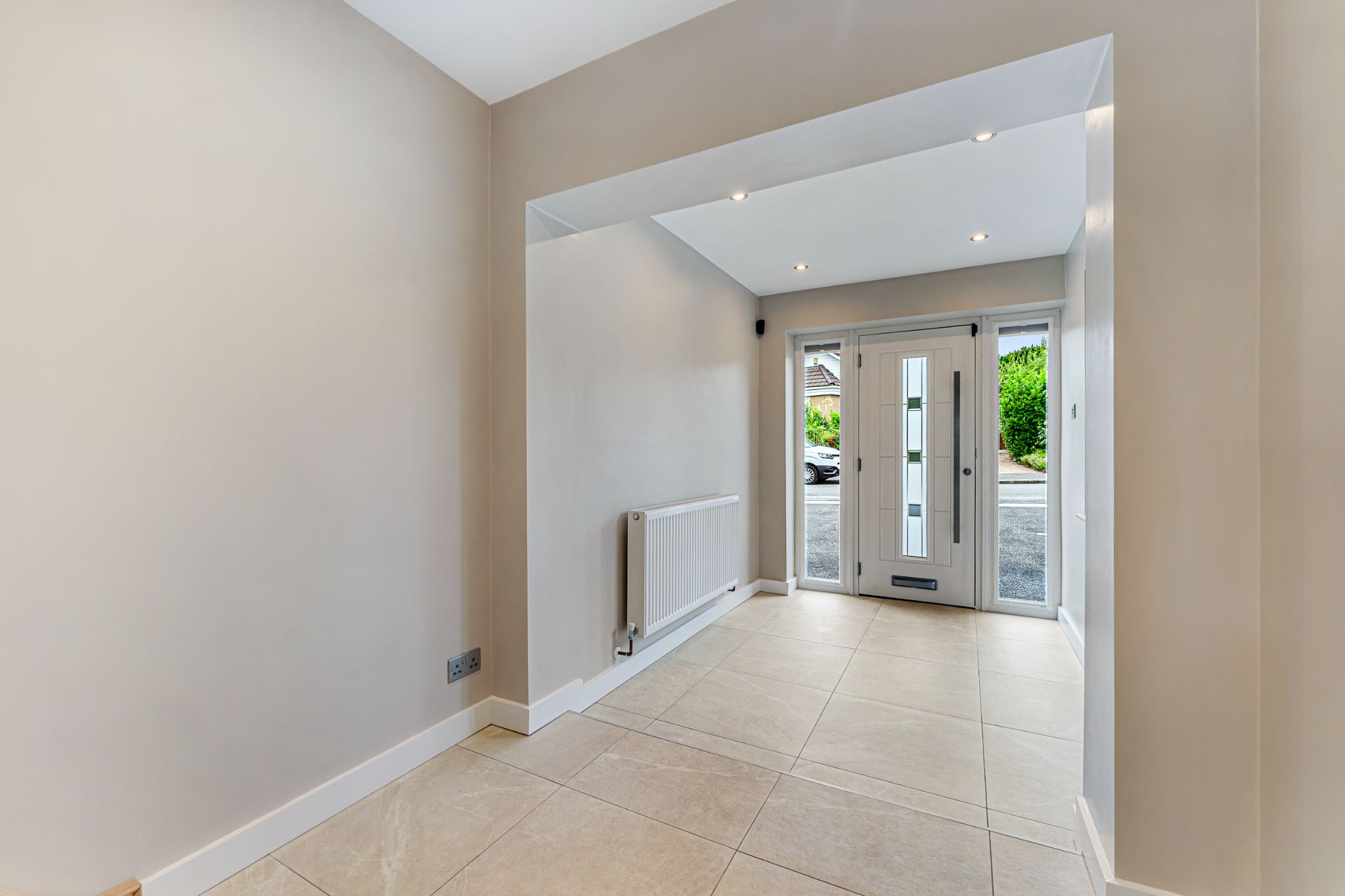 3 bedroom detached house SSTC in Bolton - Photograph 3.