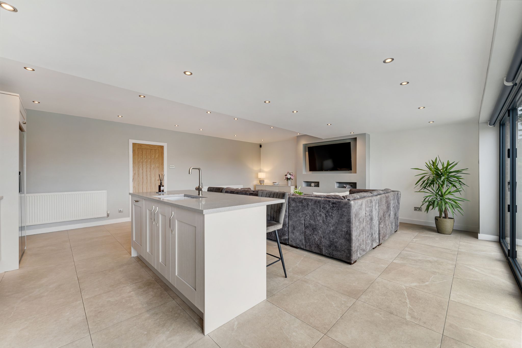 3 bedroom detached house SSTC in Bolton - Photograph 11.