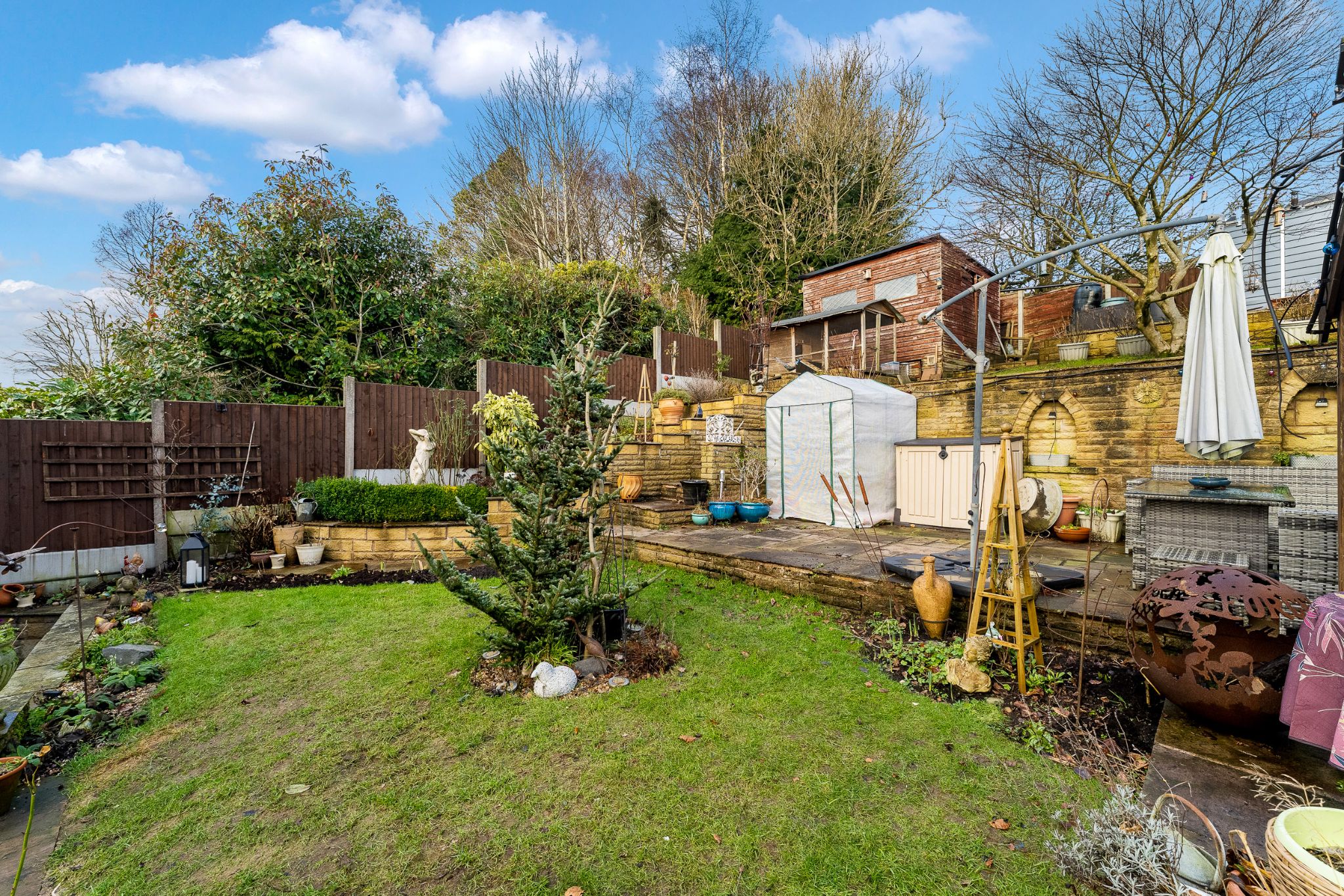 3 bedroom detached house Sale Agreed in Bolton - Photograph 46.