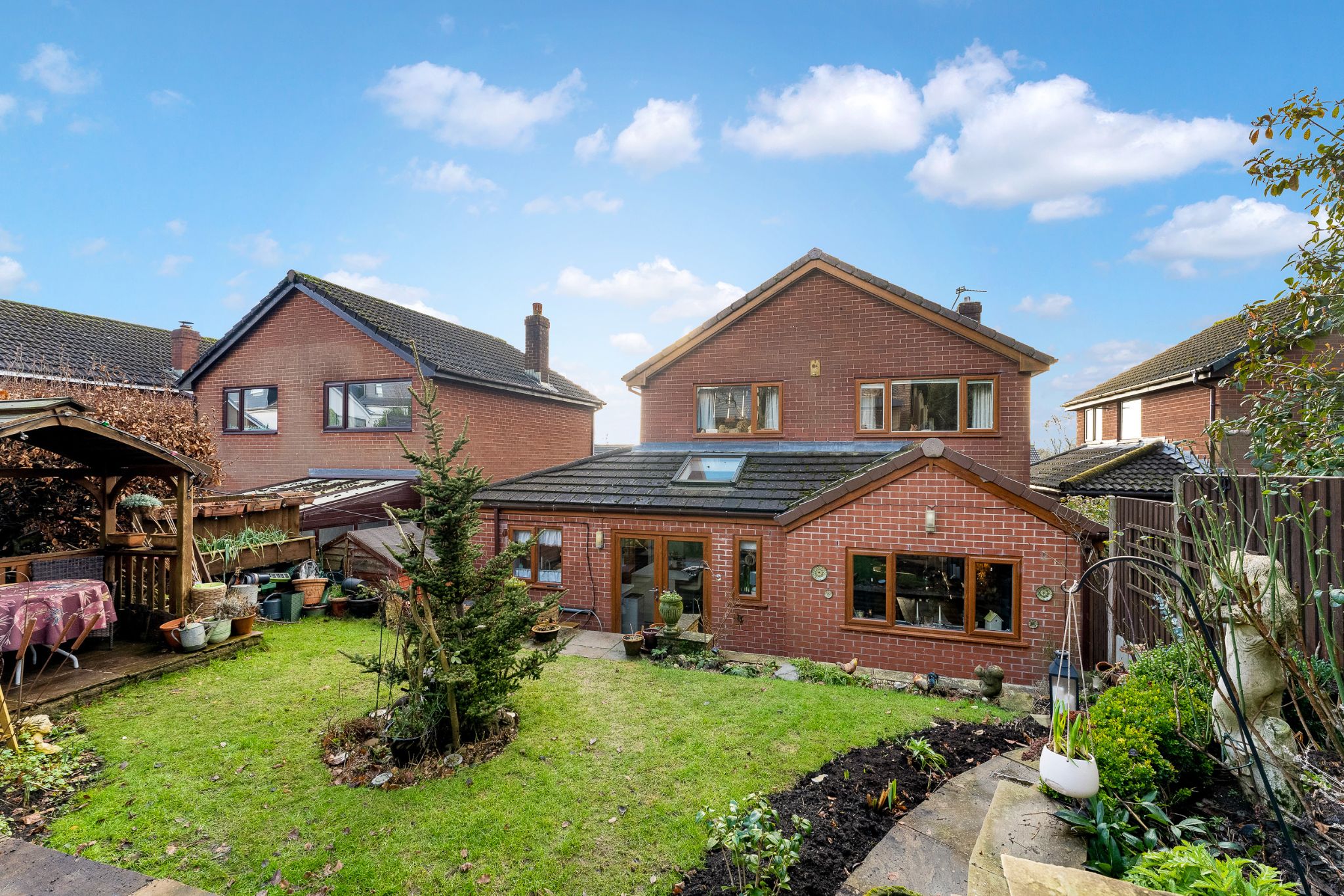 3 bedroom detached house Sale Agreed in Bolton - Photograph 49.