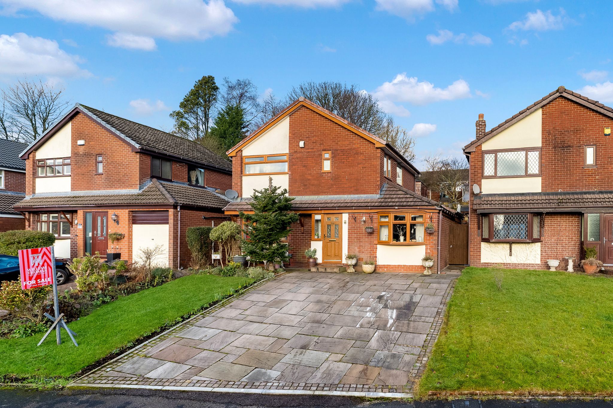 3 bedroom detached house Sale Agreed in Bolton - Photograph 1.