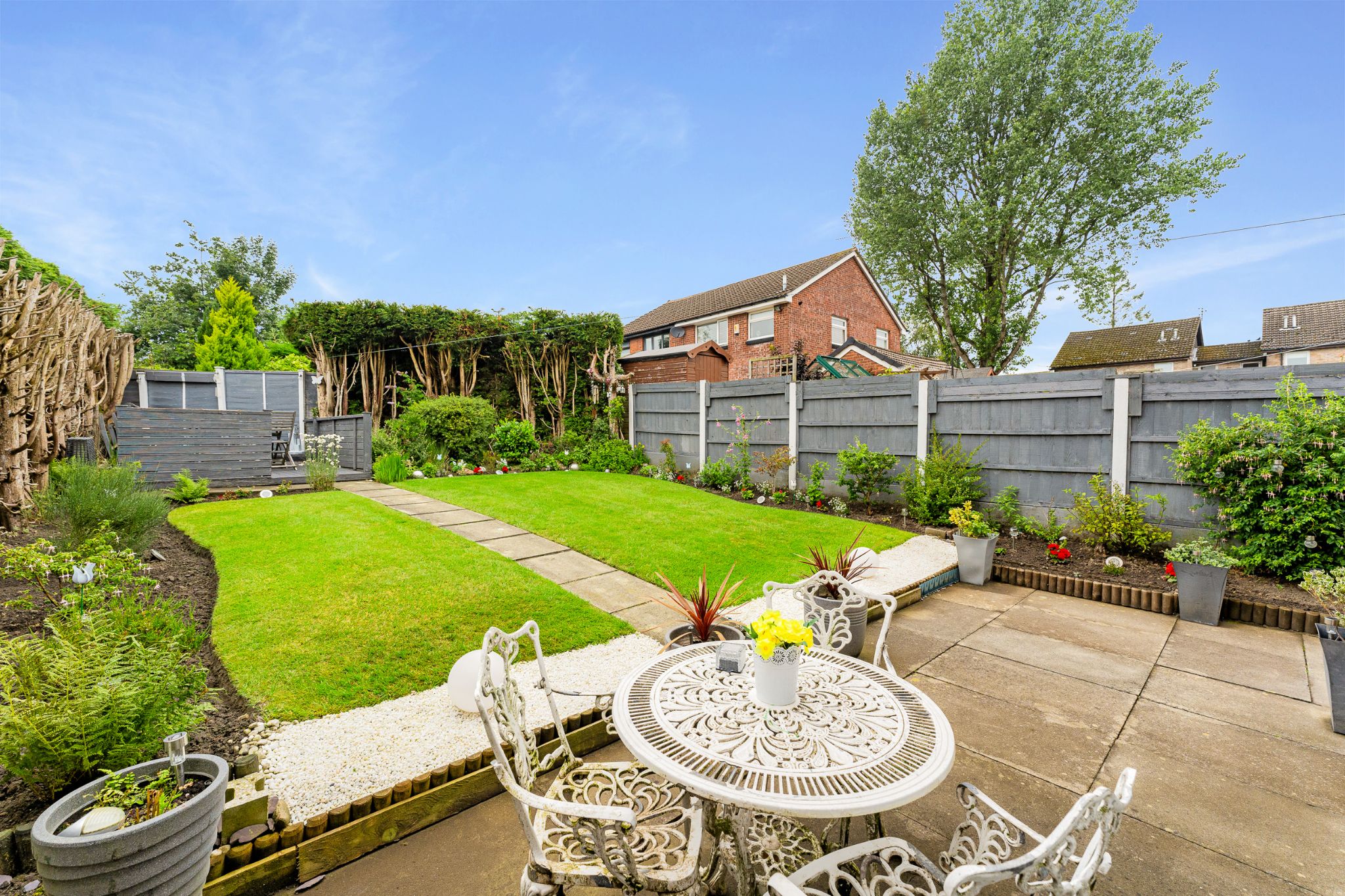 3 bedroom semi-detached house Sale Agreed in Bolton - Photograph 25.