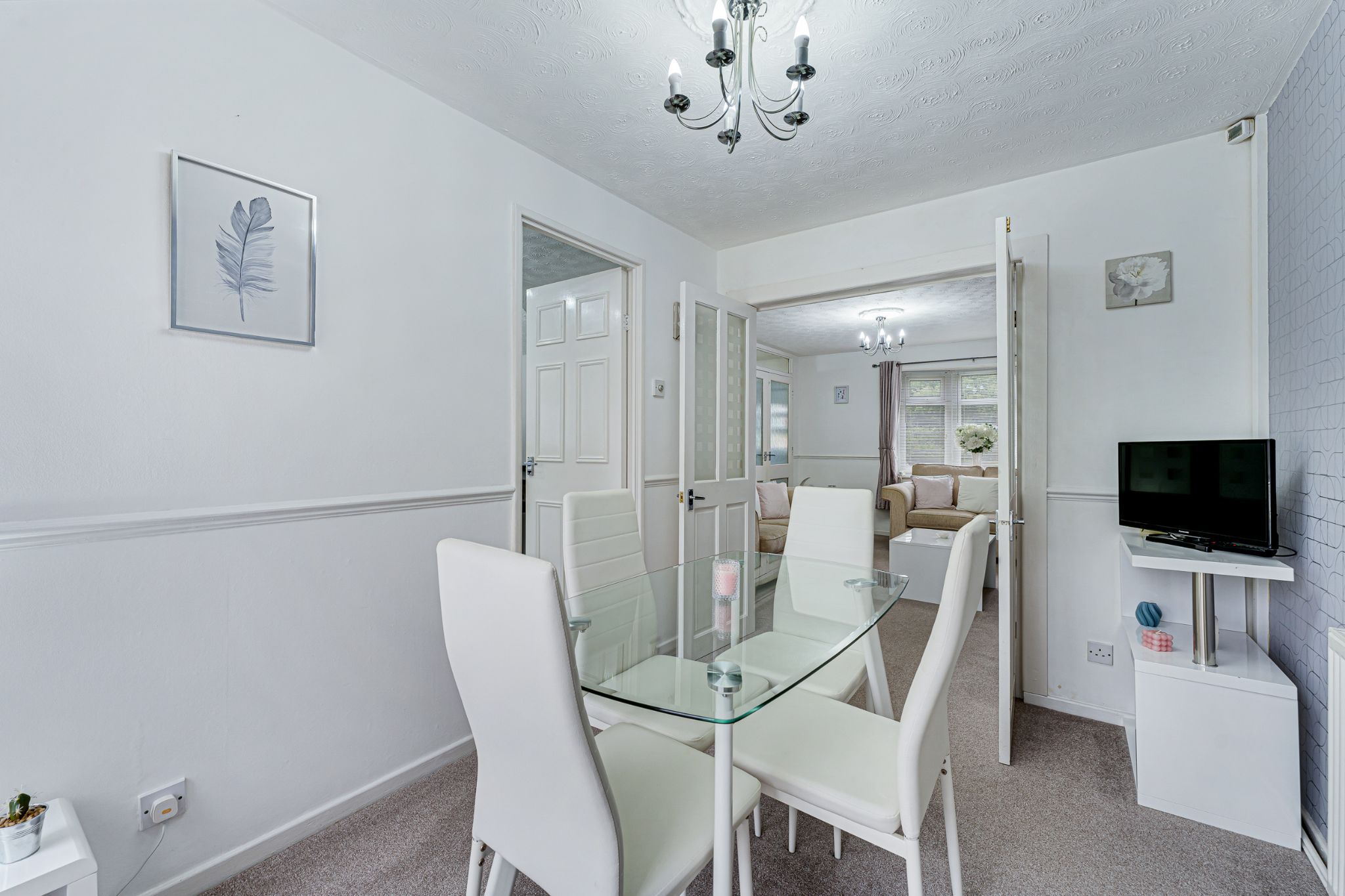 3 bedroom semi-detached house Sale Agreed in Bolton - Photograph 8.