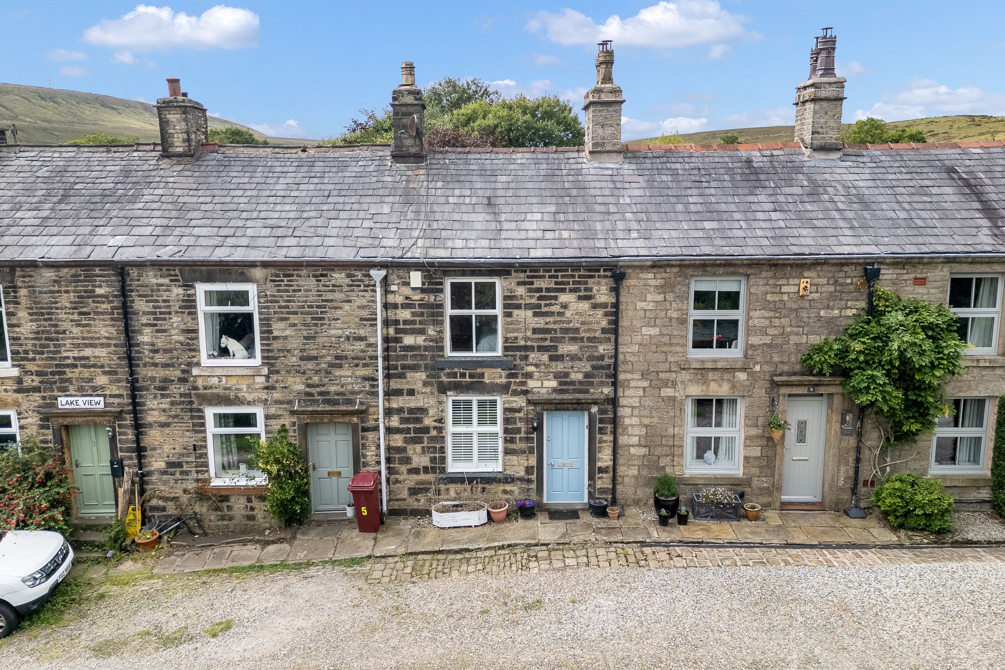 2 bedroom cottage house Sale Agreed in Bolton - Photograph 1.