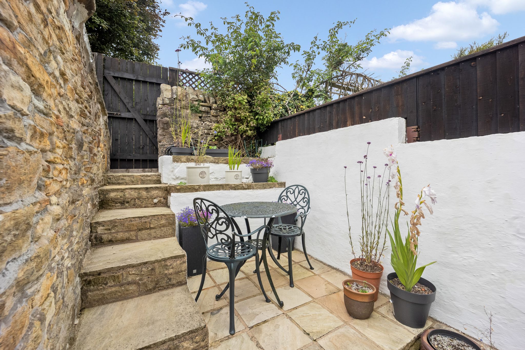 2 bedroom cottage house Sale Agreed in Bolton - Photograph 25.
