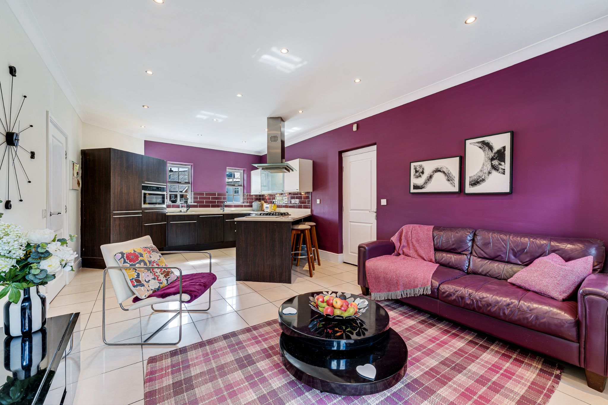 5 bedroom detached house Sale Agreed in Bolton - Photograph 16.