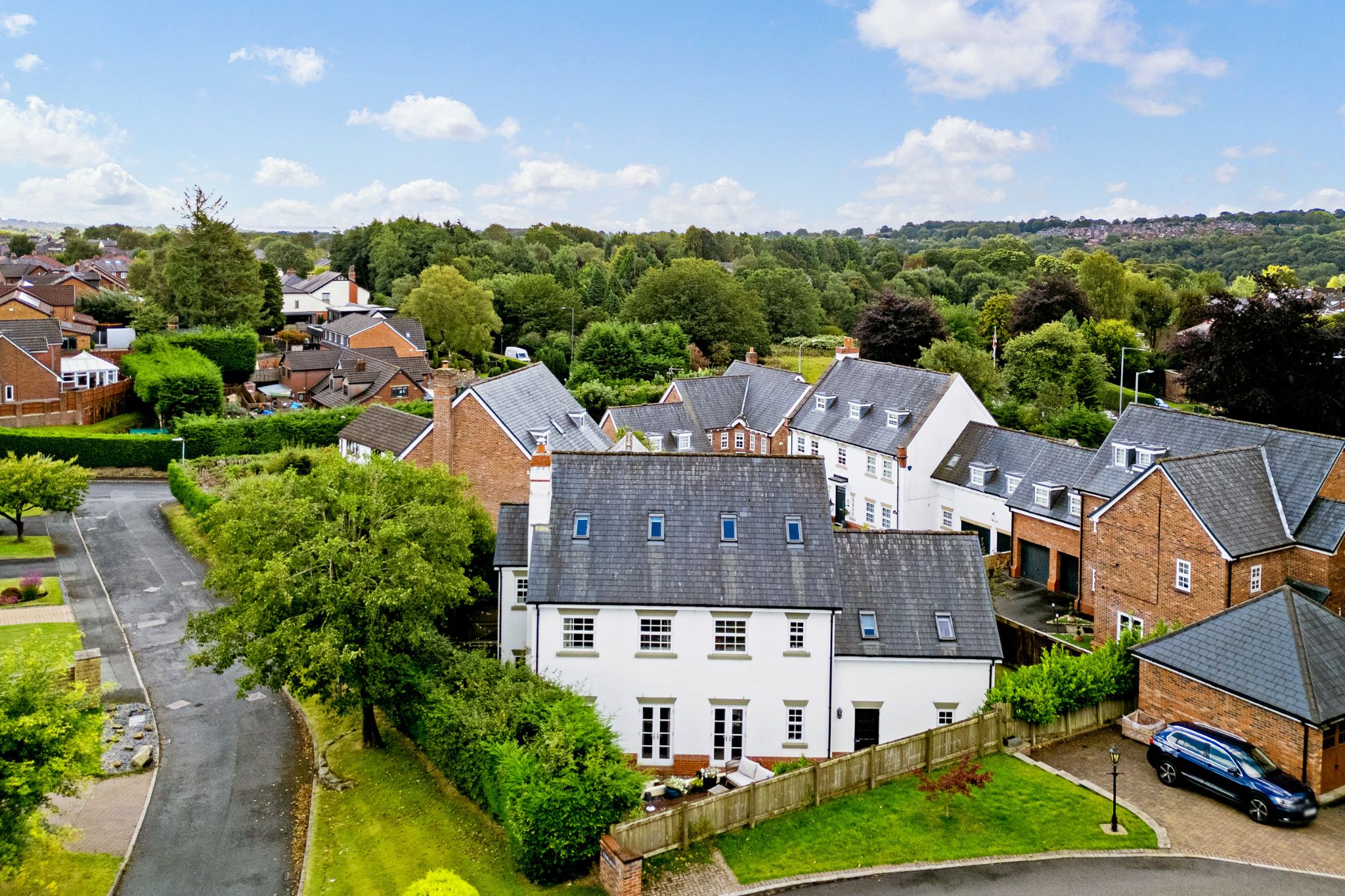 5 bedroom detached house Sale Agreed in Bolton - Photograph 50.