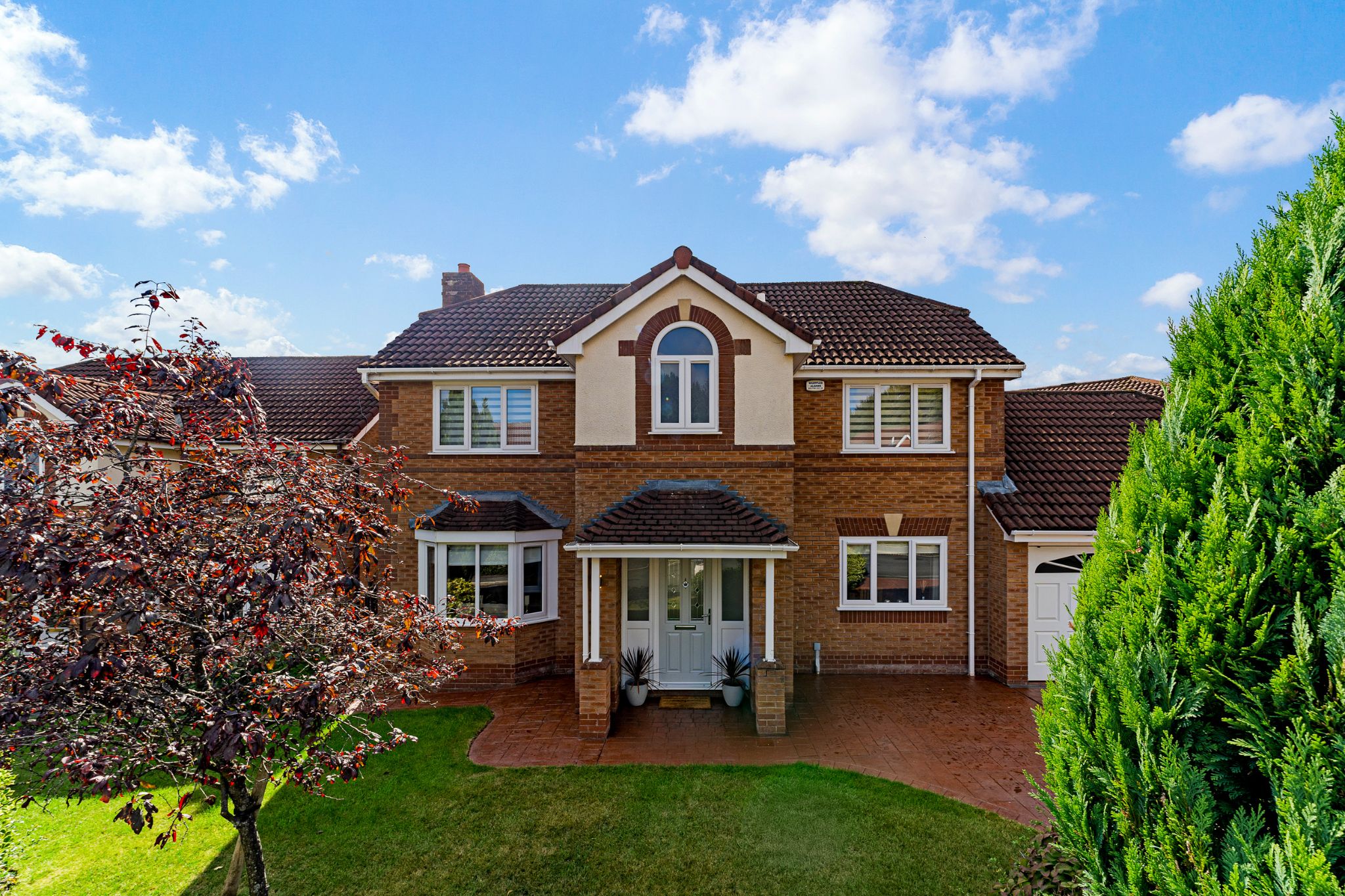 4 bedroom detached house Sale Agreed in Bolton - Photograph 2.