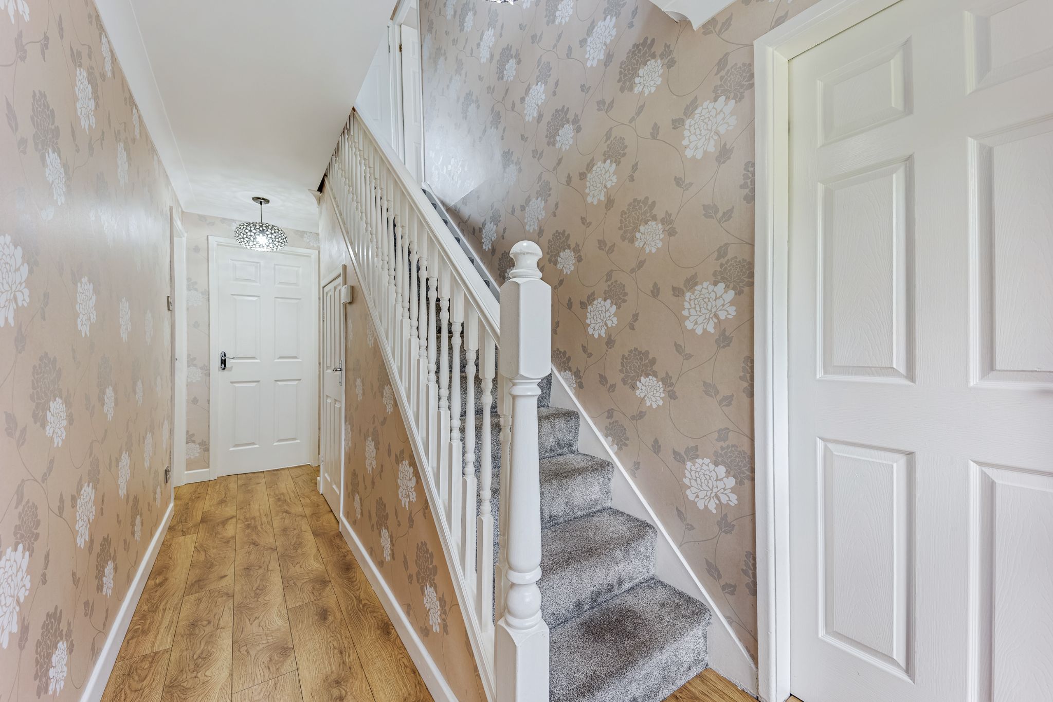 4 bedroom detached house Sale Agreed in Bolton - Photograph 7.