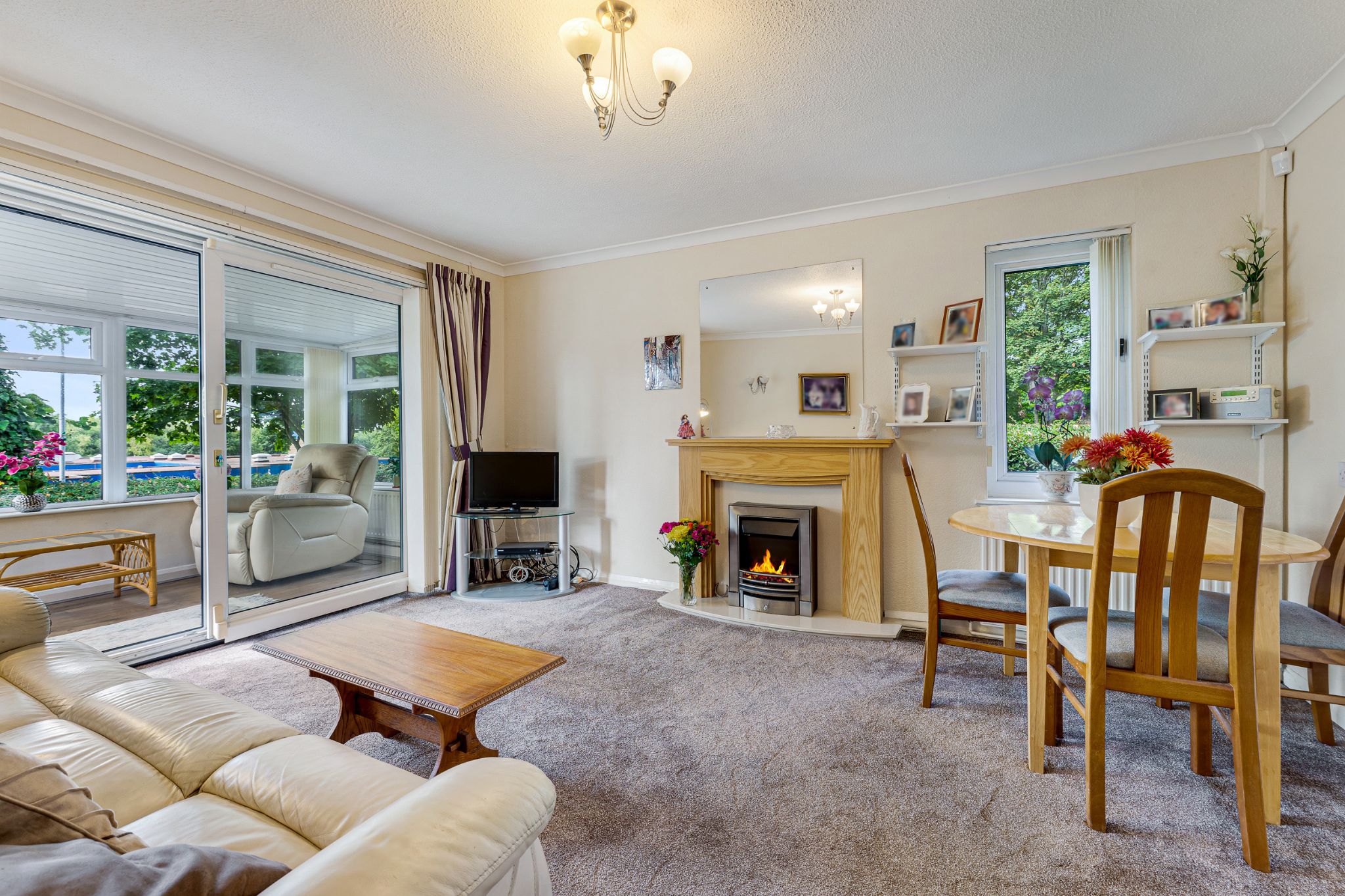 2 bedroom semi-detached bungalow Sale Agreed in Bolton - Photograph 5.