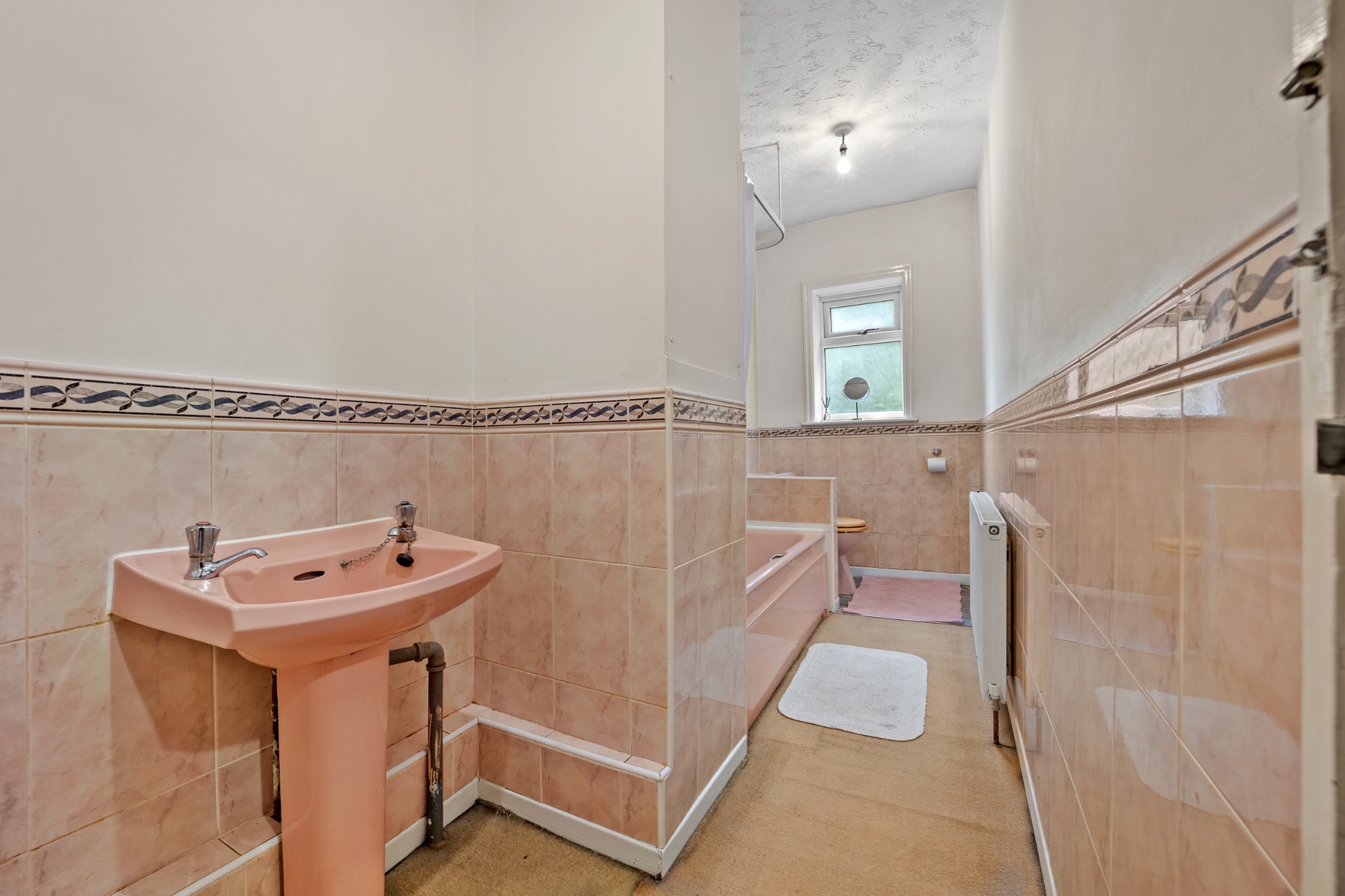 2 bedroom end terraced house Sale Agreed in Bolton - Photograph 16.