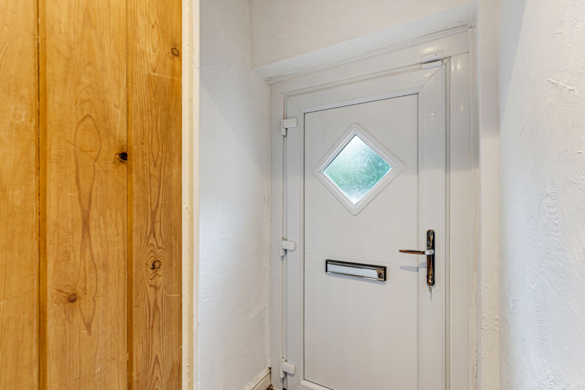 2 bedroom end terraced house Sale Agreed in Bolton - Photograph 4.