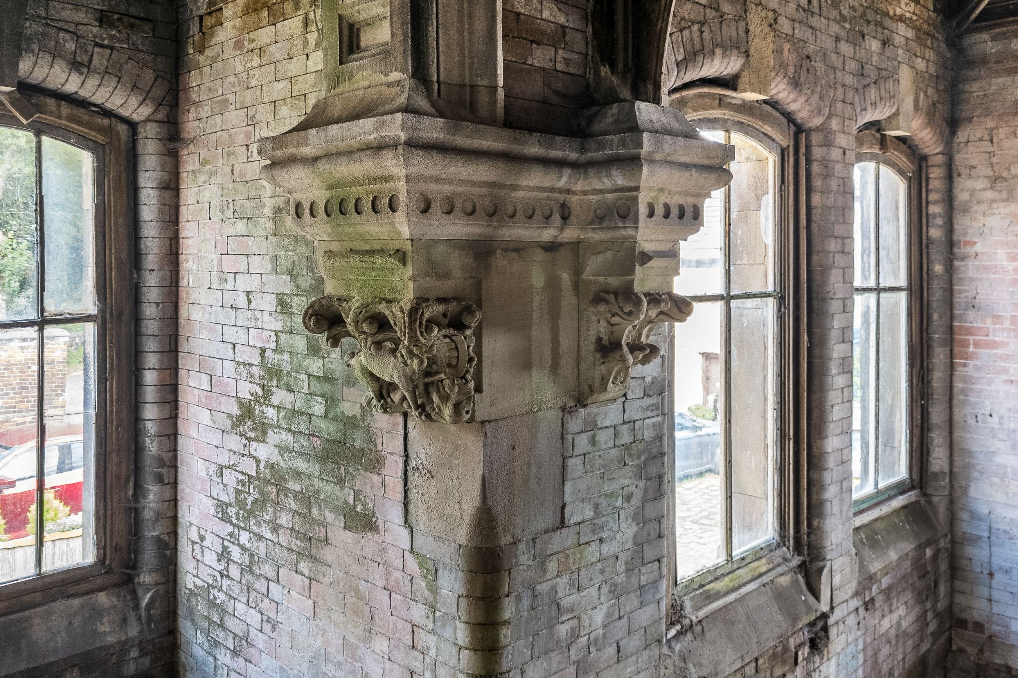 4 bedroom detached house For Sale in Bolton - Hand Carved Stone Capital.