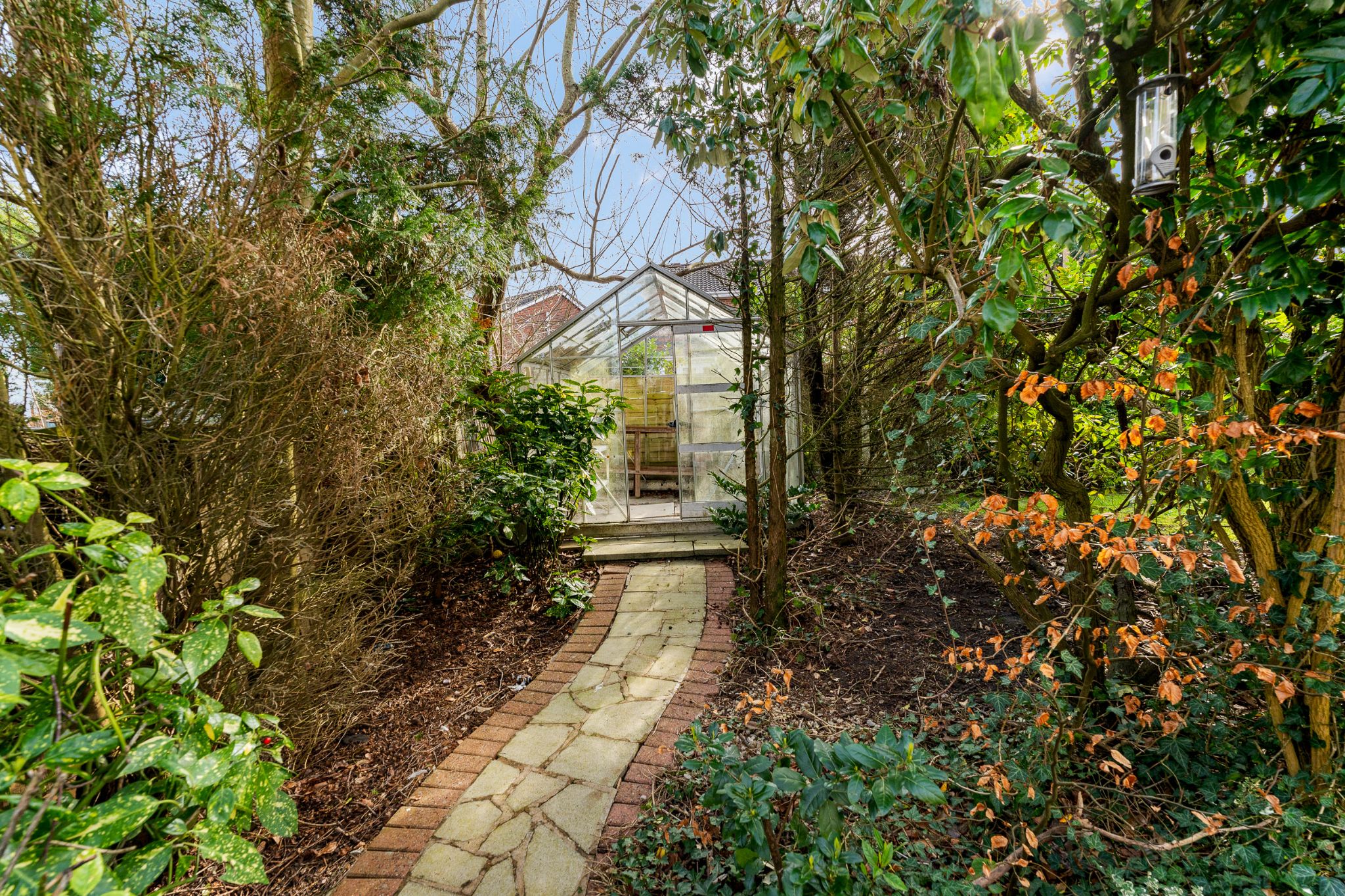 4 bedroom detached house For Sale in Bolton - Photograph 31.