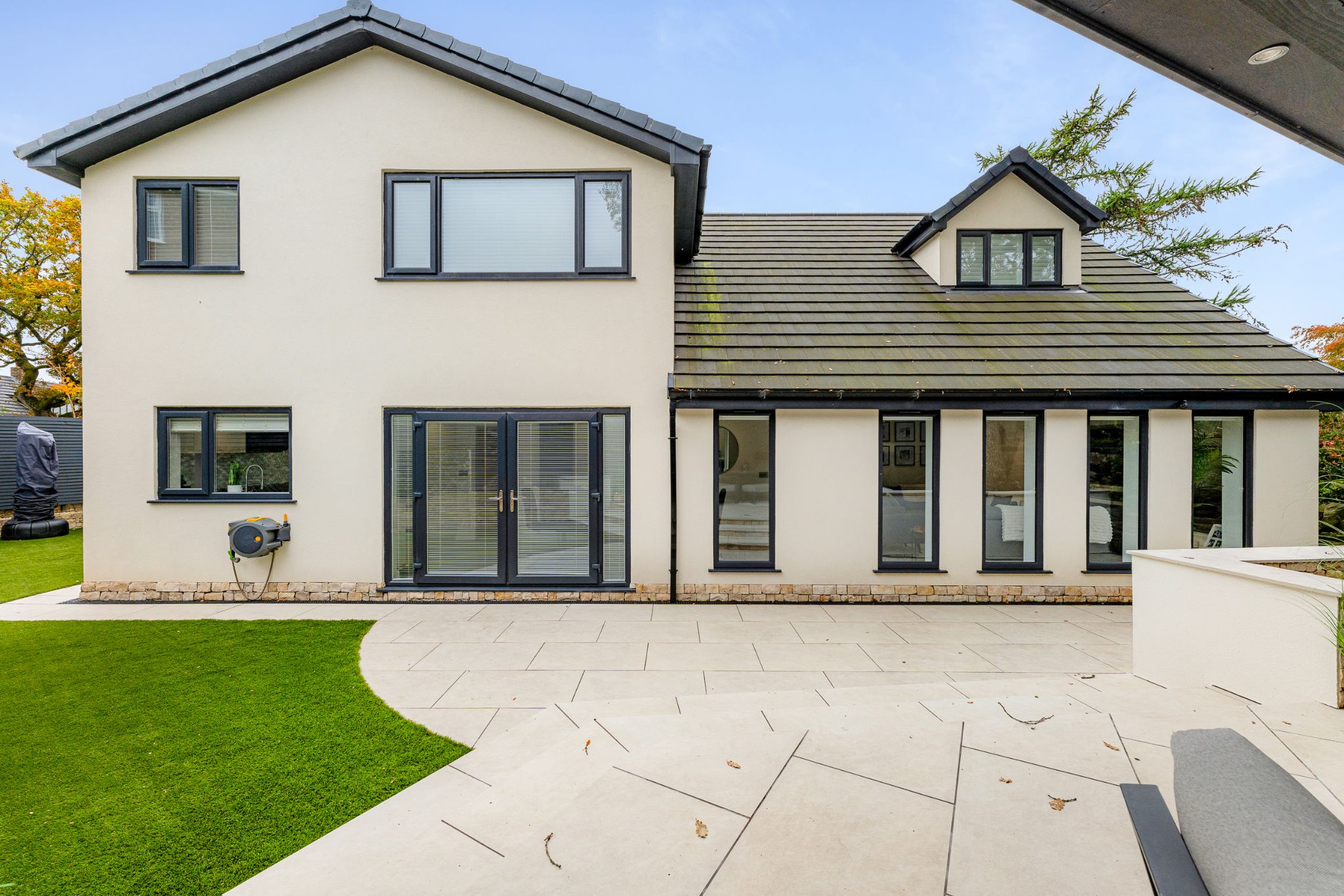 4 bedroom detached house Sale Agreed in Bolton - Photograph 71.