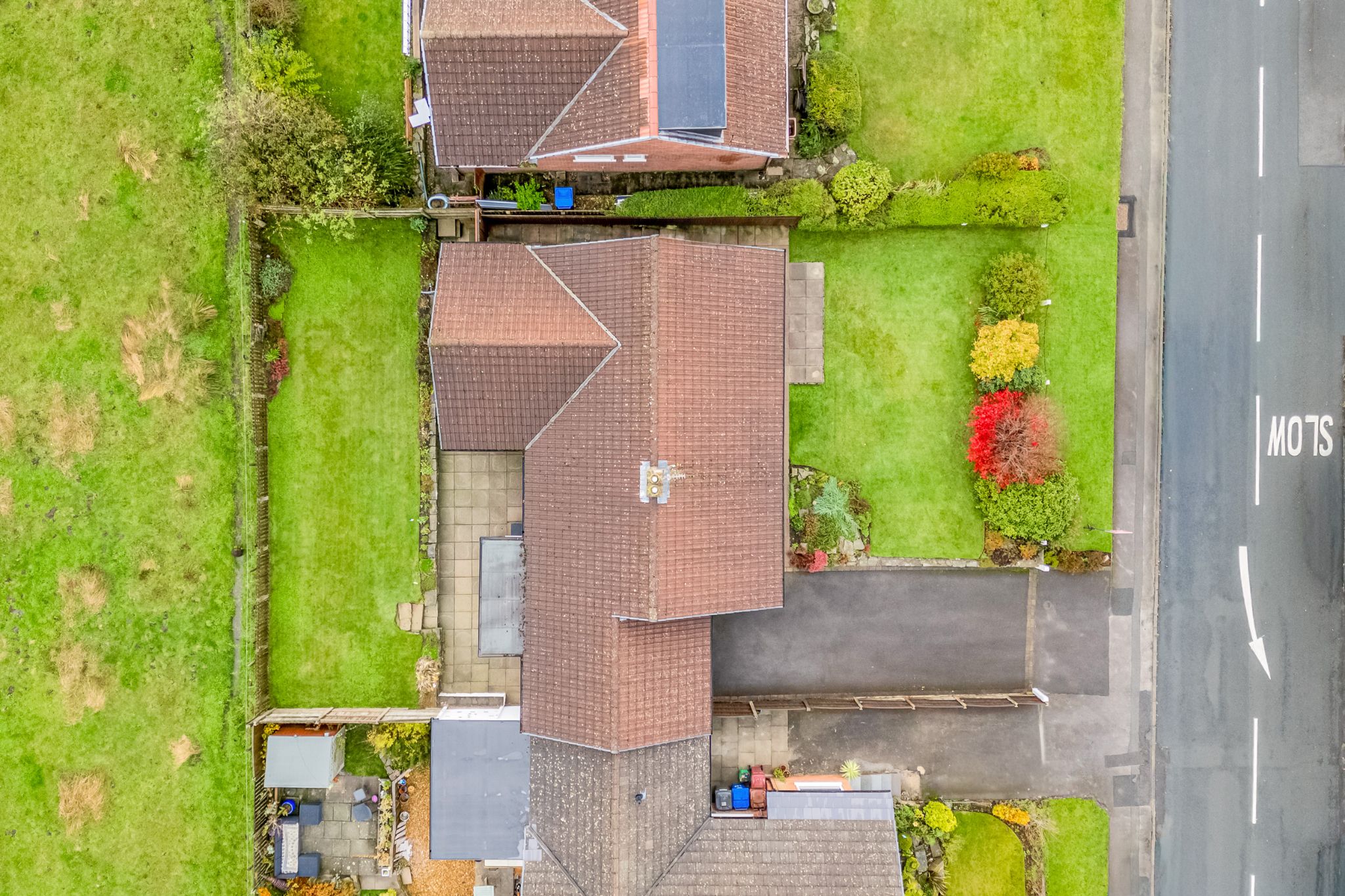 3 bedroom detached bungalow SSTC in Bolton - Photograph 36.