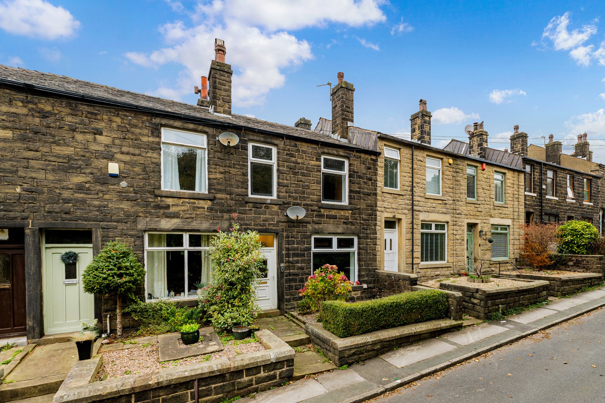 2 bedroom mid terraced house Sale Agreed in Bolton - Photograph 33.