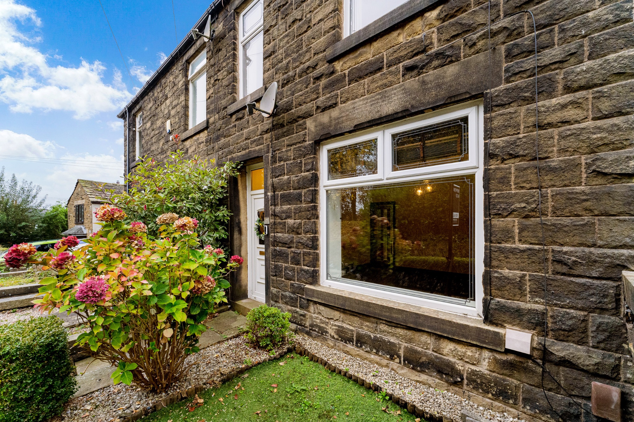 2 bedroom mid terraced house Sale Agreed in Bolton - Photograph 18.