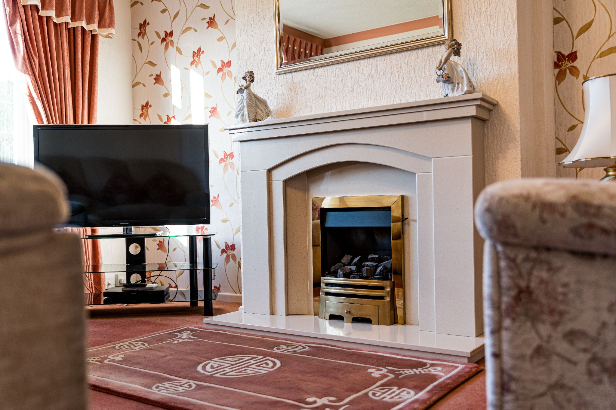 3 bedroom semi-detached house For Sale in Bolton - Photograph 6.