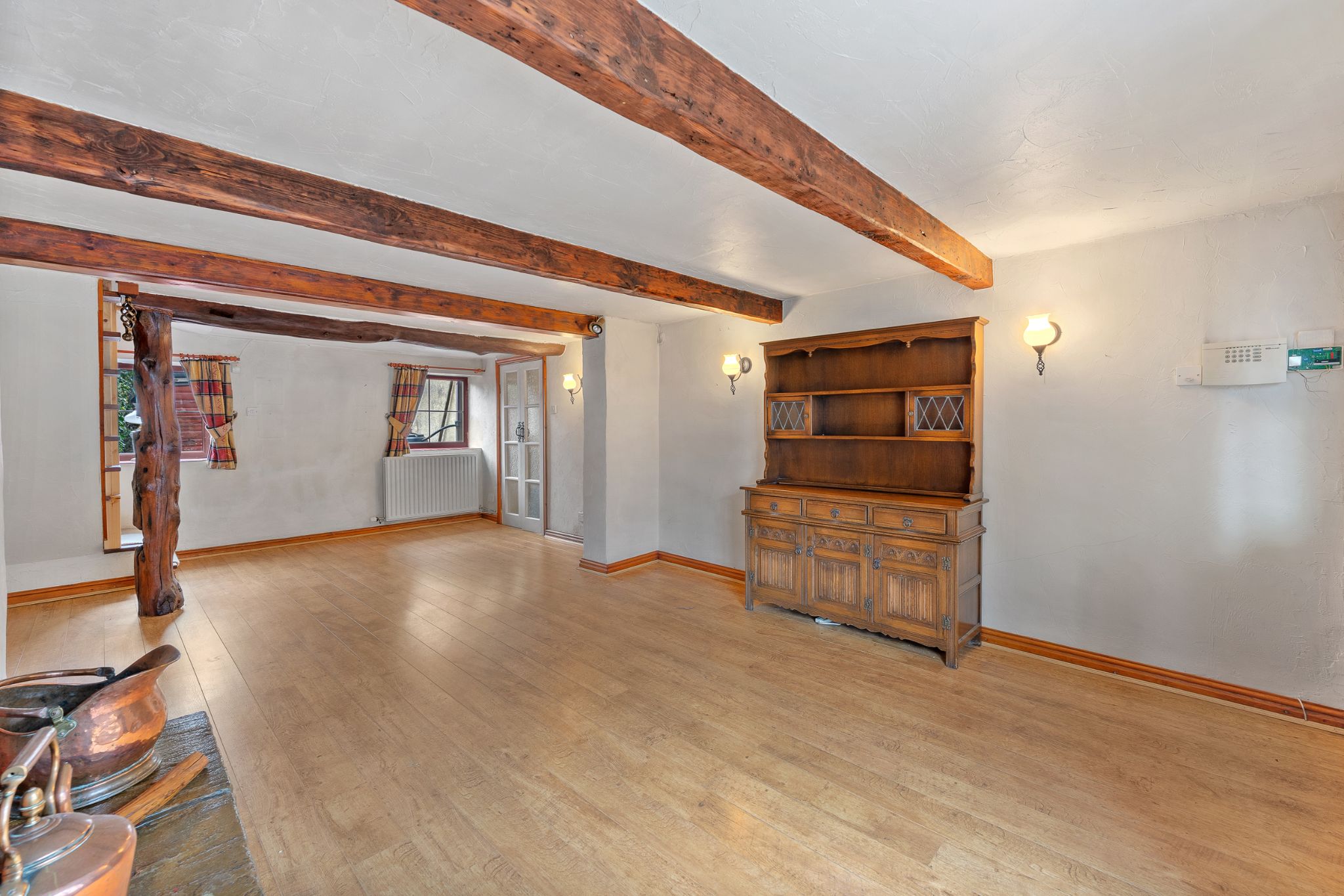 3 bedroom semi-detached house Sale Agreed in Bolton - Photograph 5.
