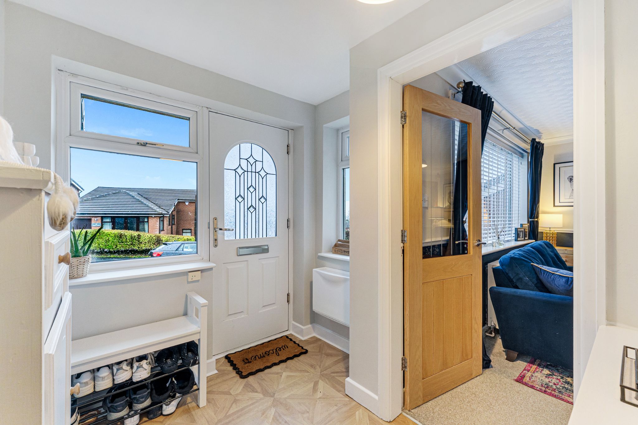 4 bedroom detached house Sale Agreed in Bolton - Photograph 4.