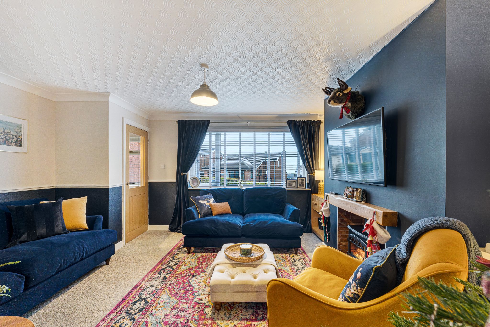 4 bedroom detached house Sale Agreed in Bolton - Photograph 10.