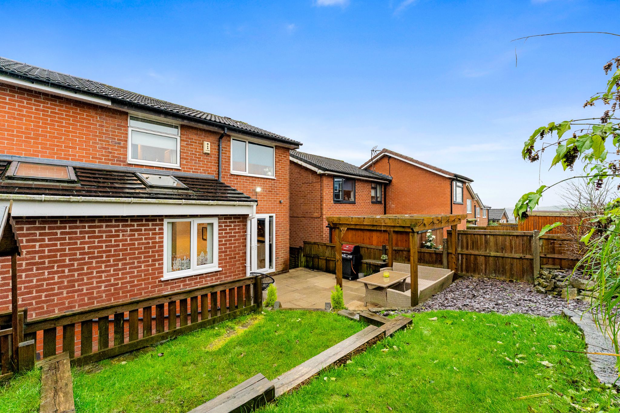 4 bedroom detached house Sale Agreed in Bolton - Photograph 34.