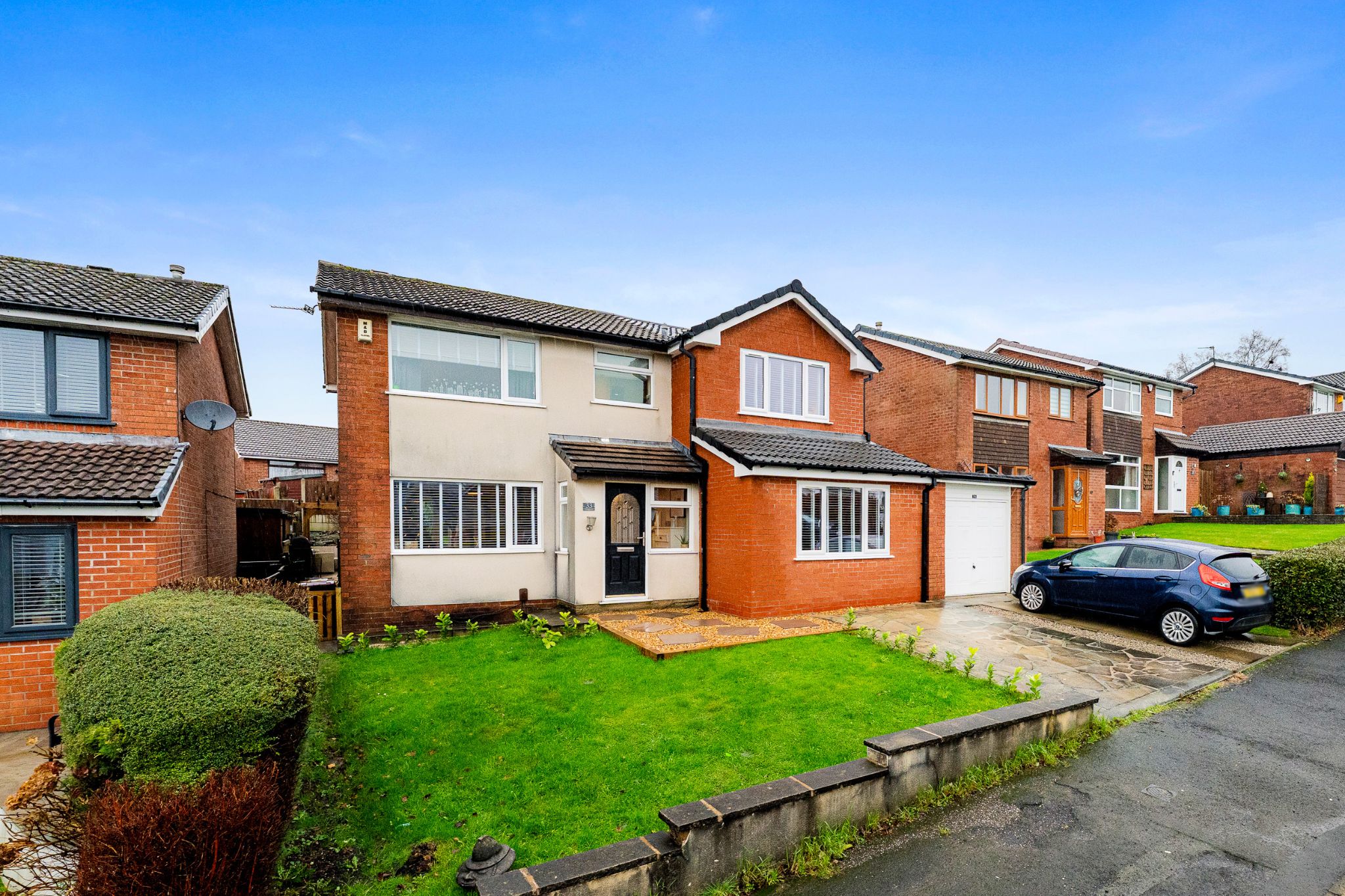4 bedroom detached house Sale Agreed in Bolton - Photograph 40.