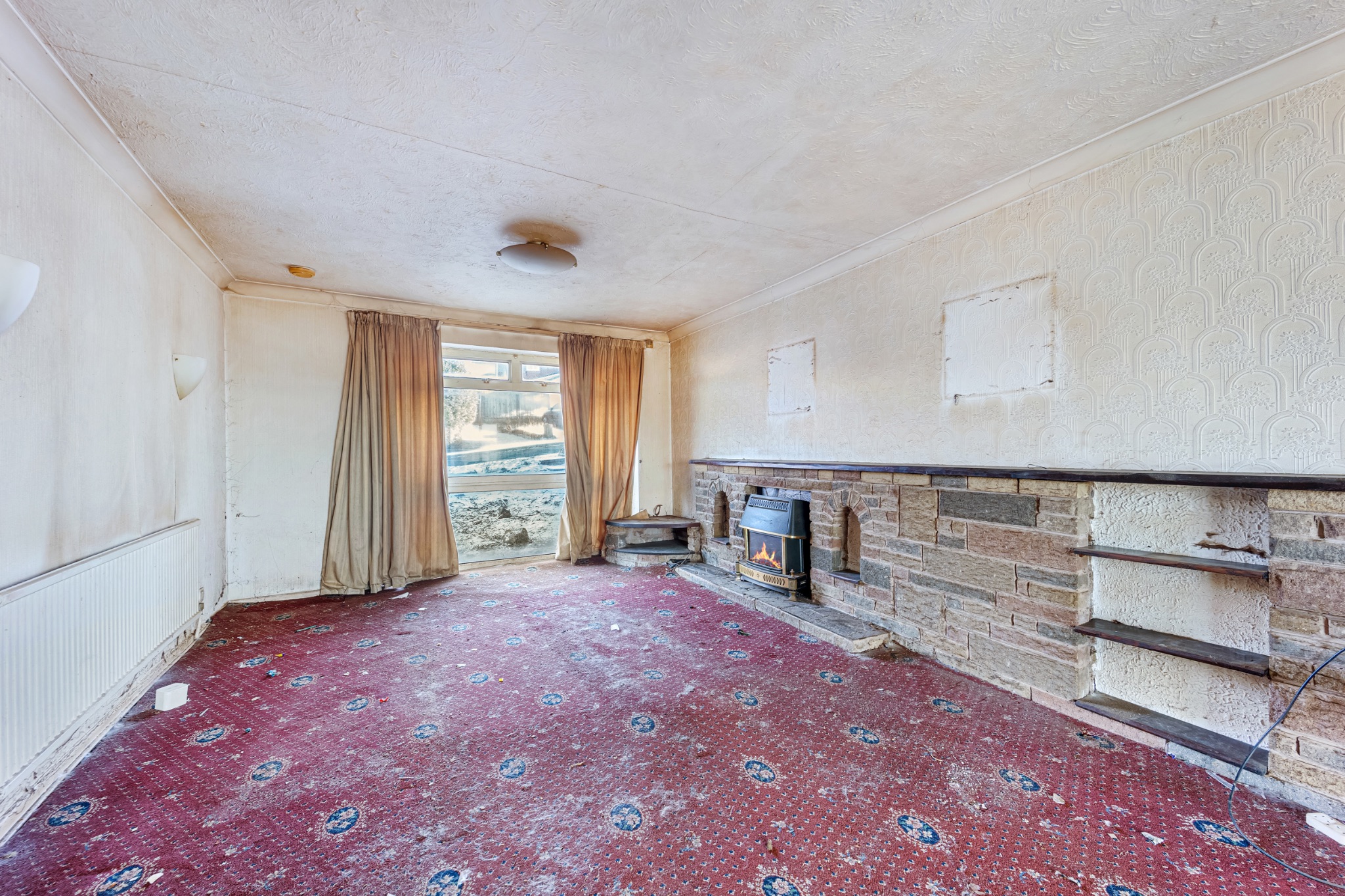 3 bedroom detached house Sale Agreed in Bolton - Photograph 20.