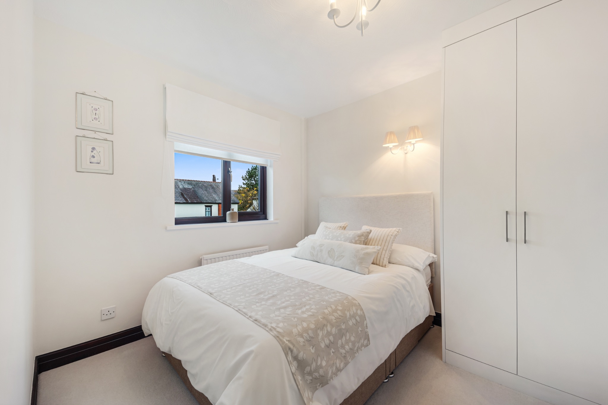 4 bedroom detached house SSTC in Bolton - Photograph 42.
