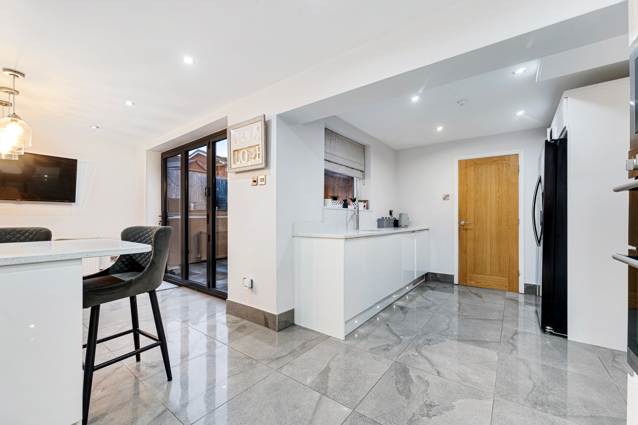 4 bedroom detached house For Sale in Bolton - Photograph 25.