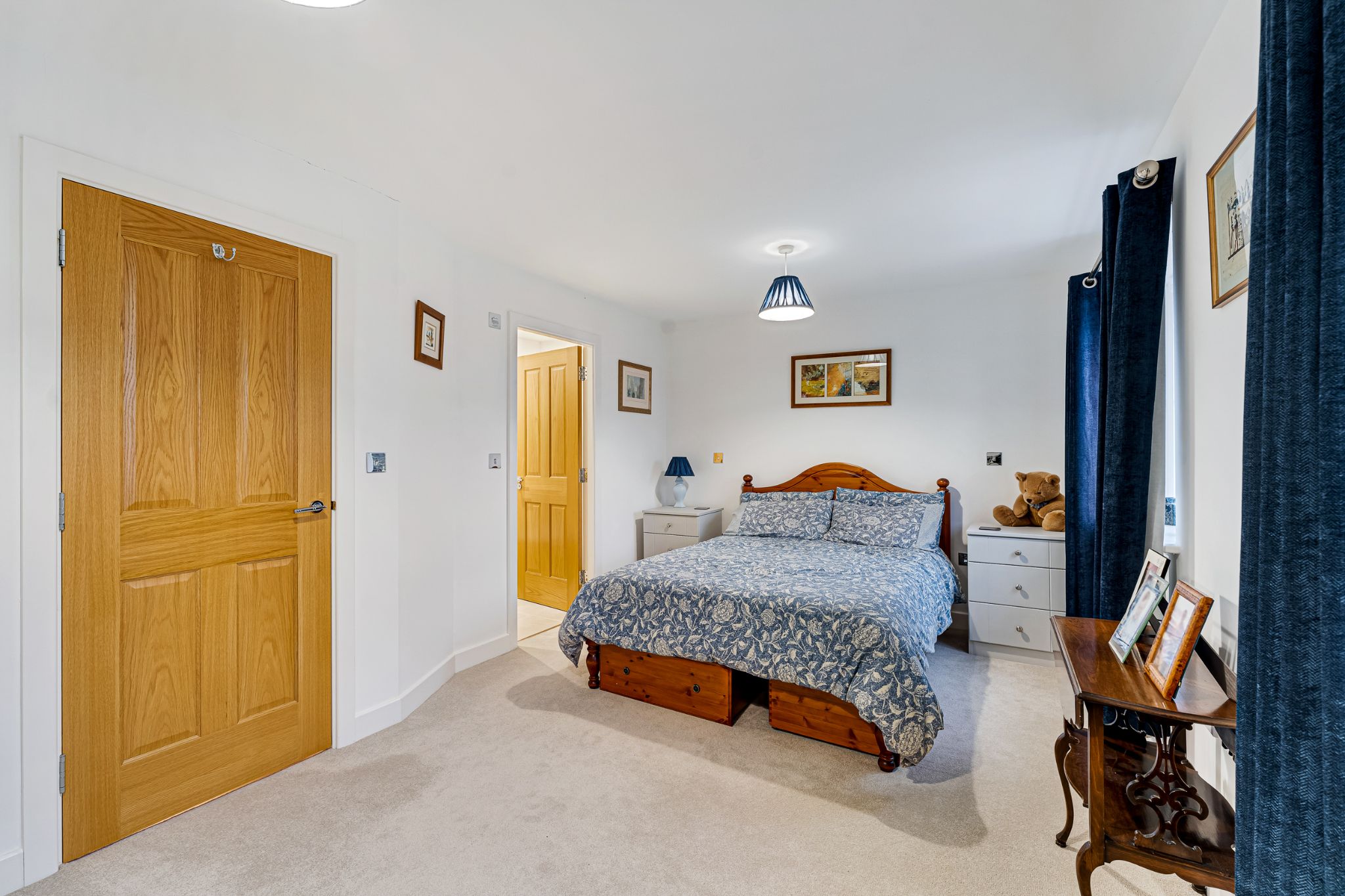 3 bedroom mews house For Sale in Bolton - Photograph 29.