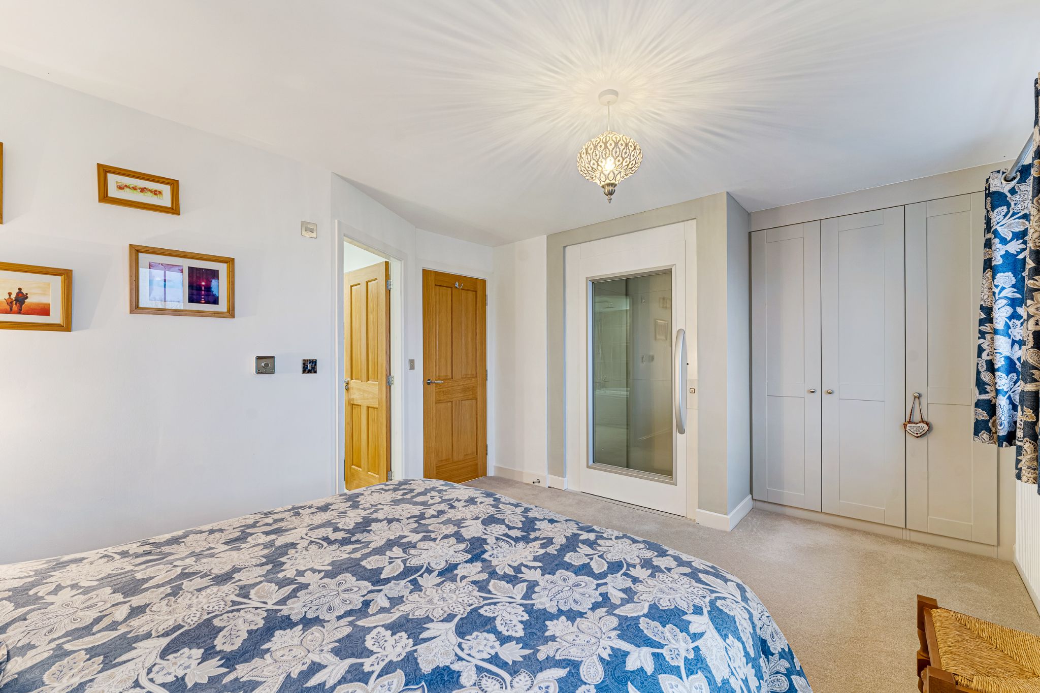 3 bedroom mews house For Sale in Bolton - Photograph 25.