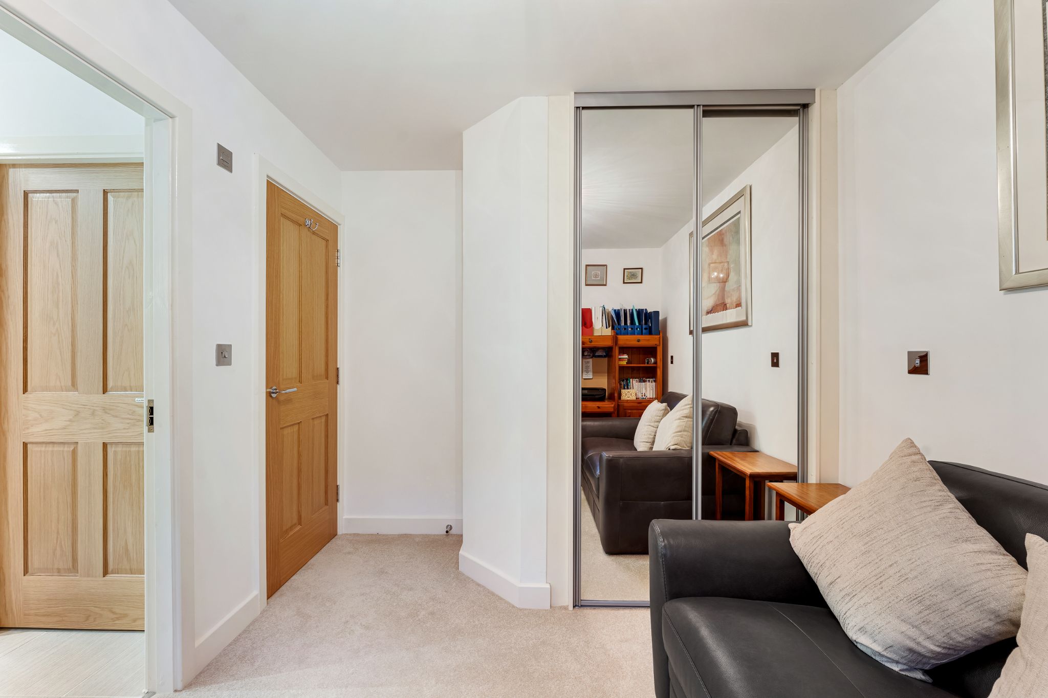 3 bedroom mews house For Sale in Bolton - Photograph 9.